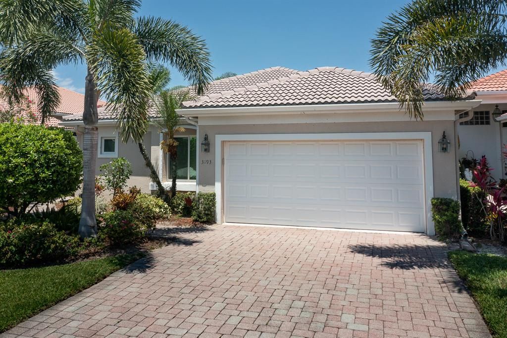 Photo of 3193 SE Carrick Green Court, Port St Lucie, FL 34952 (MLS # R10886947)