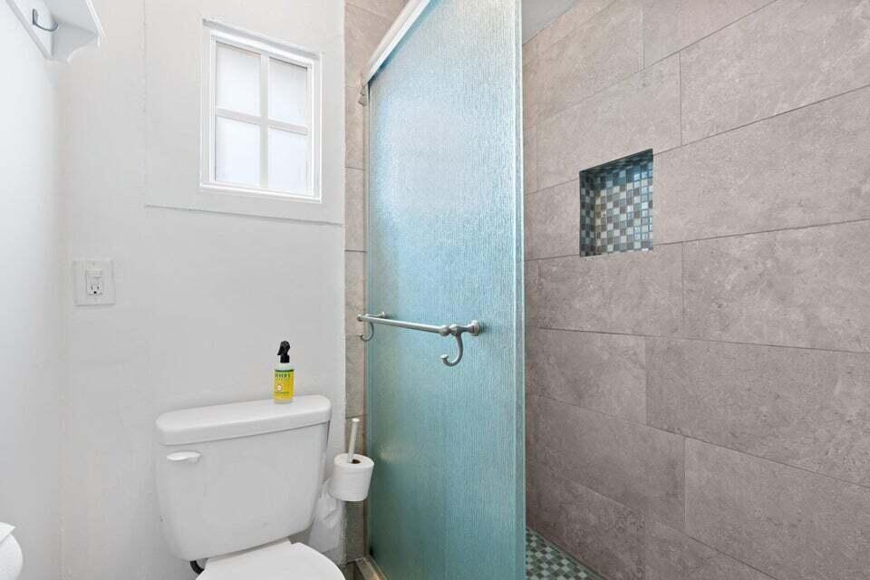 LAKE WORTH TOWN OF - Residential