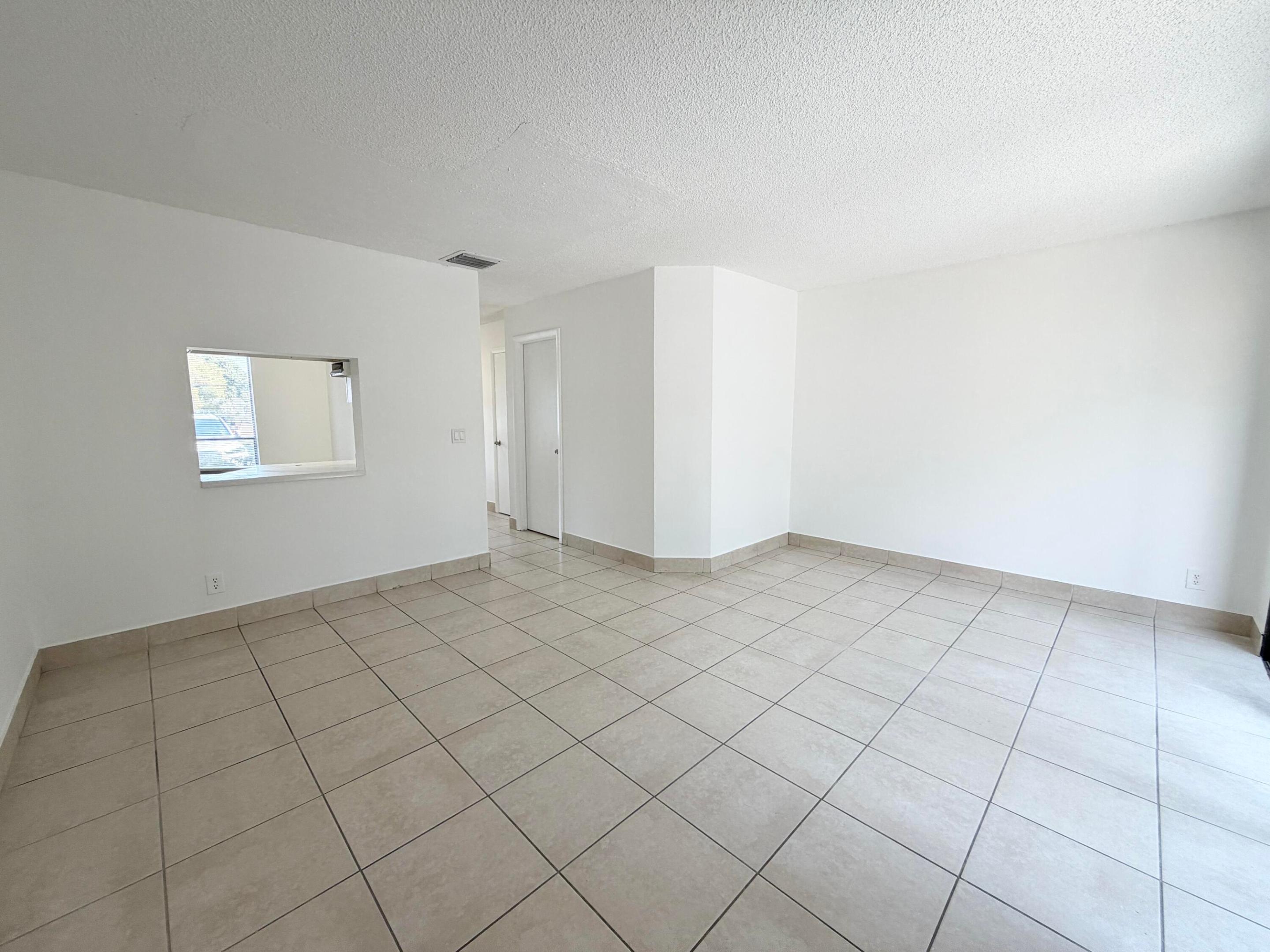 SOCIETY HILL CANNONGATE PL #5 - Residential Lease