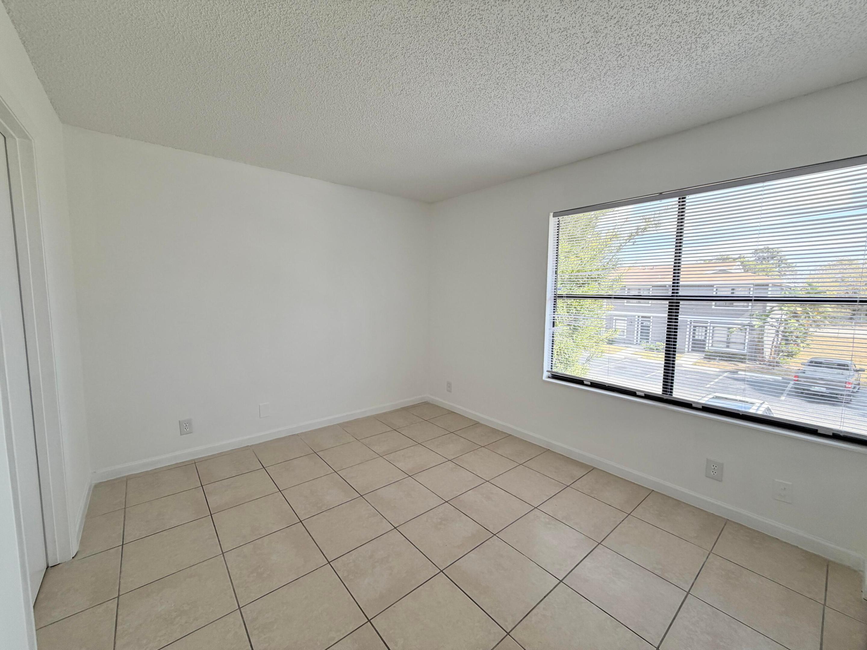 SOCIETY HILL CANNONGATE PL #5 - Residential Lease