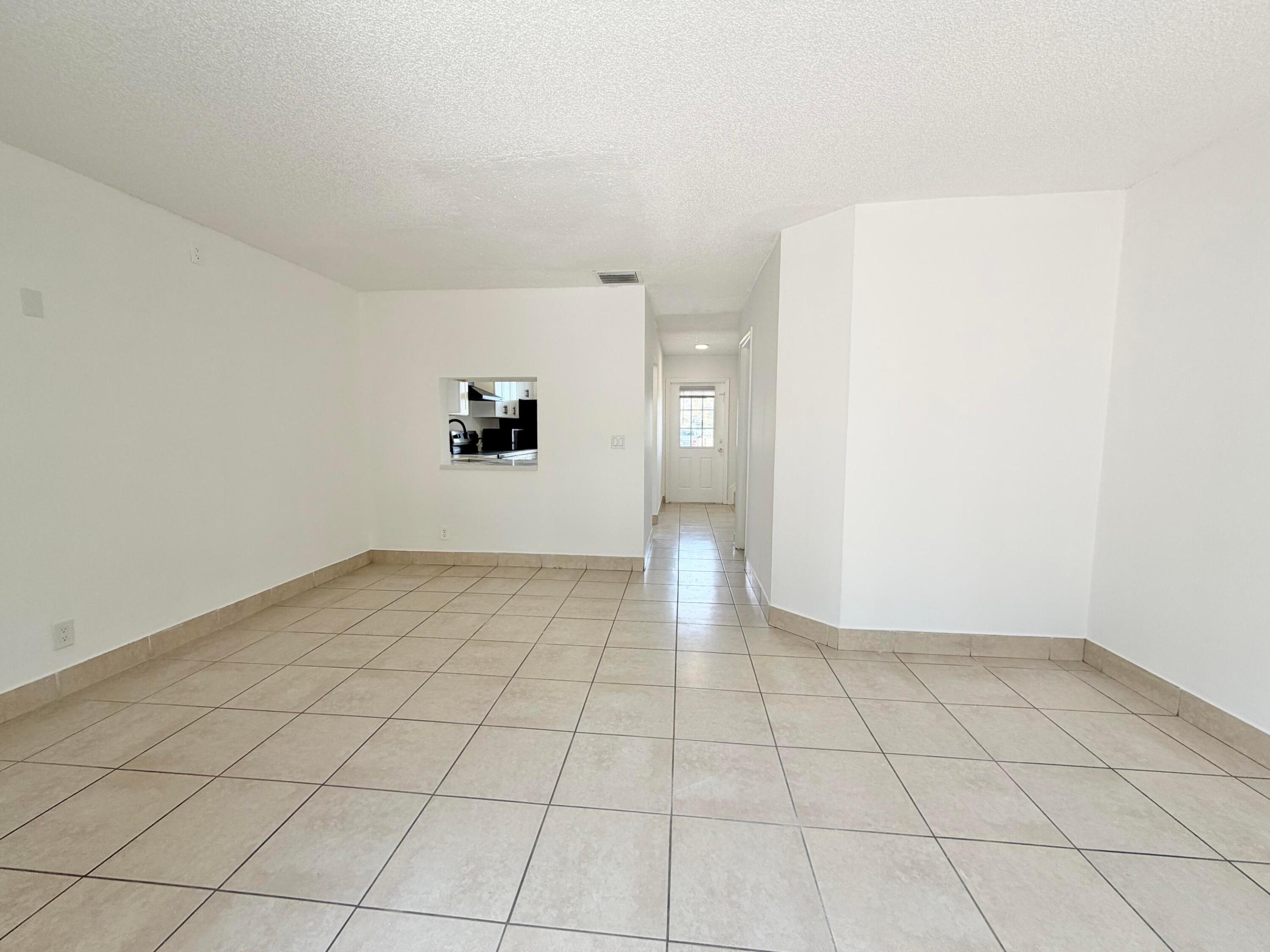 SOCIETY HILL CANNONGATE PL #5 - Residential Lease