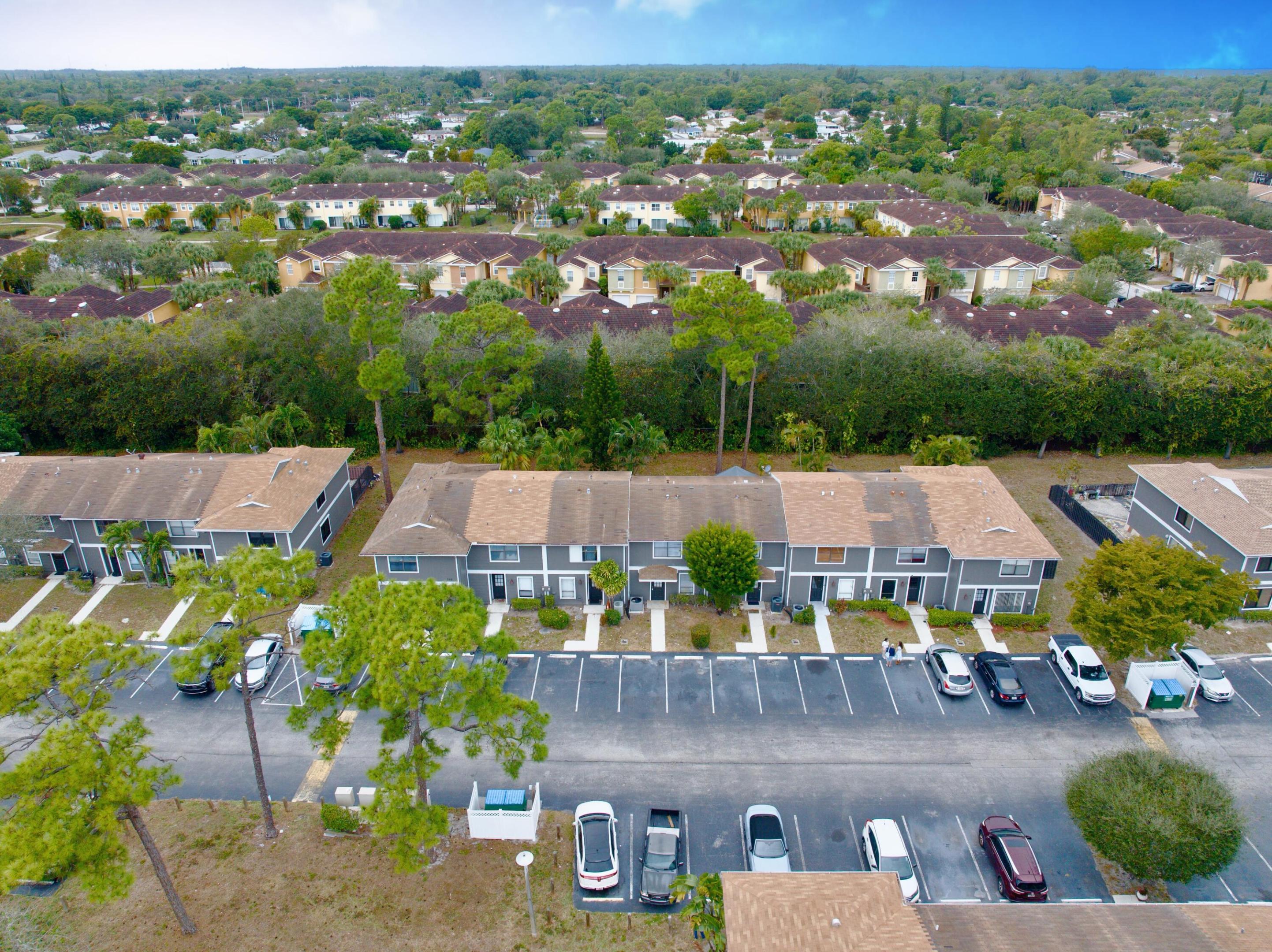 SOCIETY HILL CANNONGATE PL #5 - Residential Lease