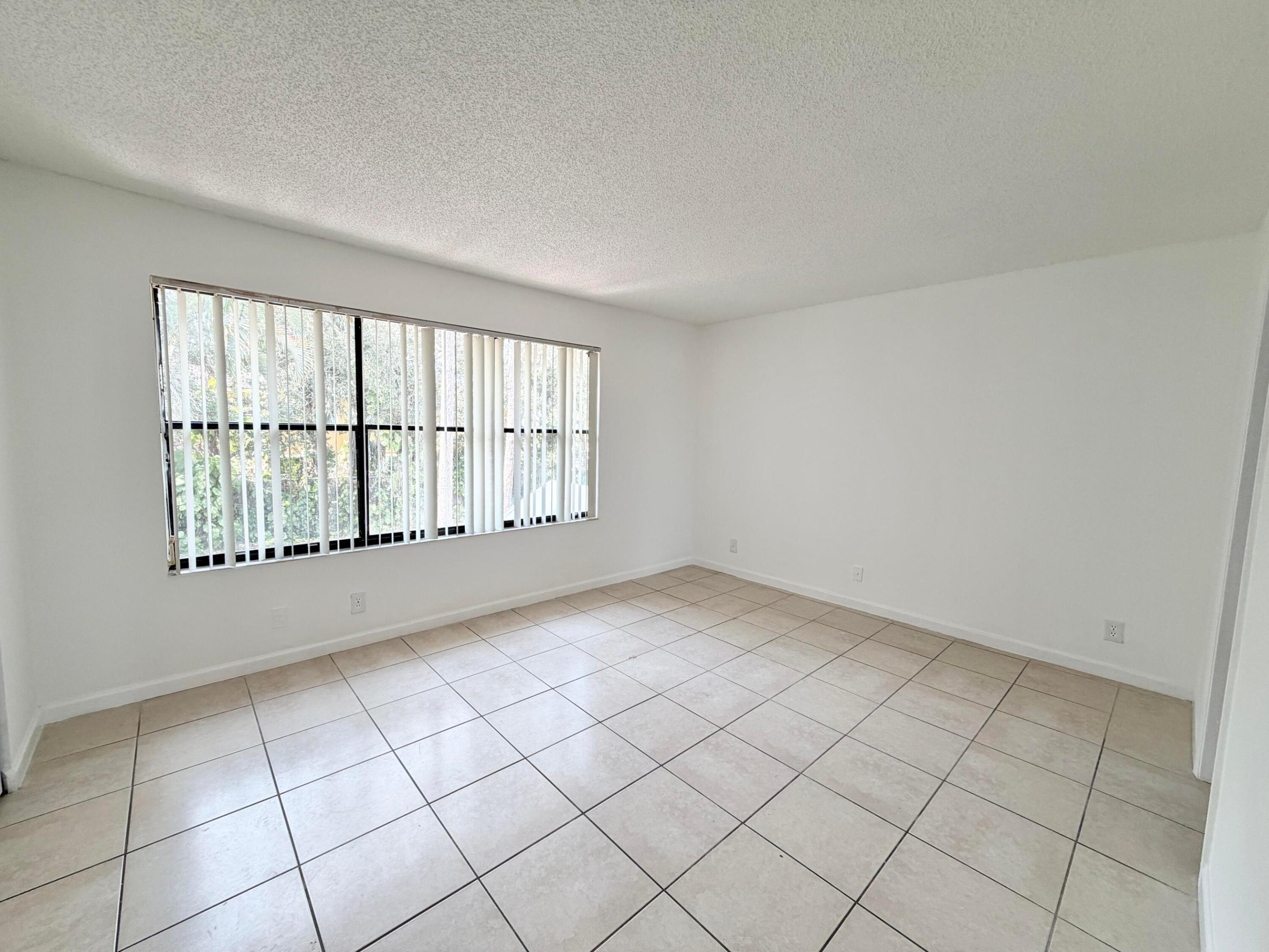 SOCIETY HILL CANNONGATE PL #5 - Residential Lease