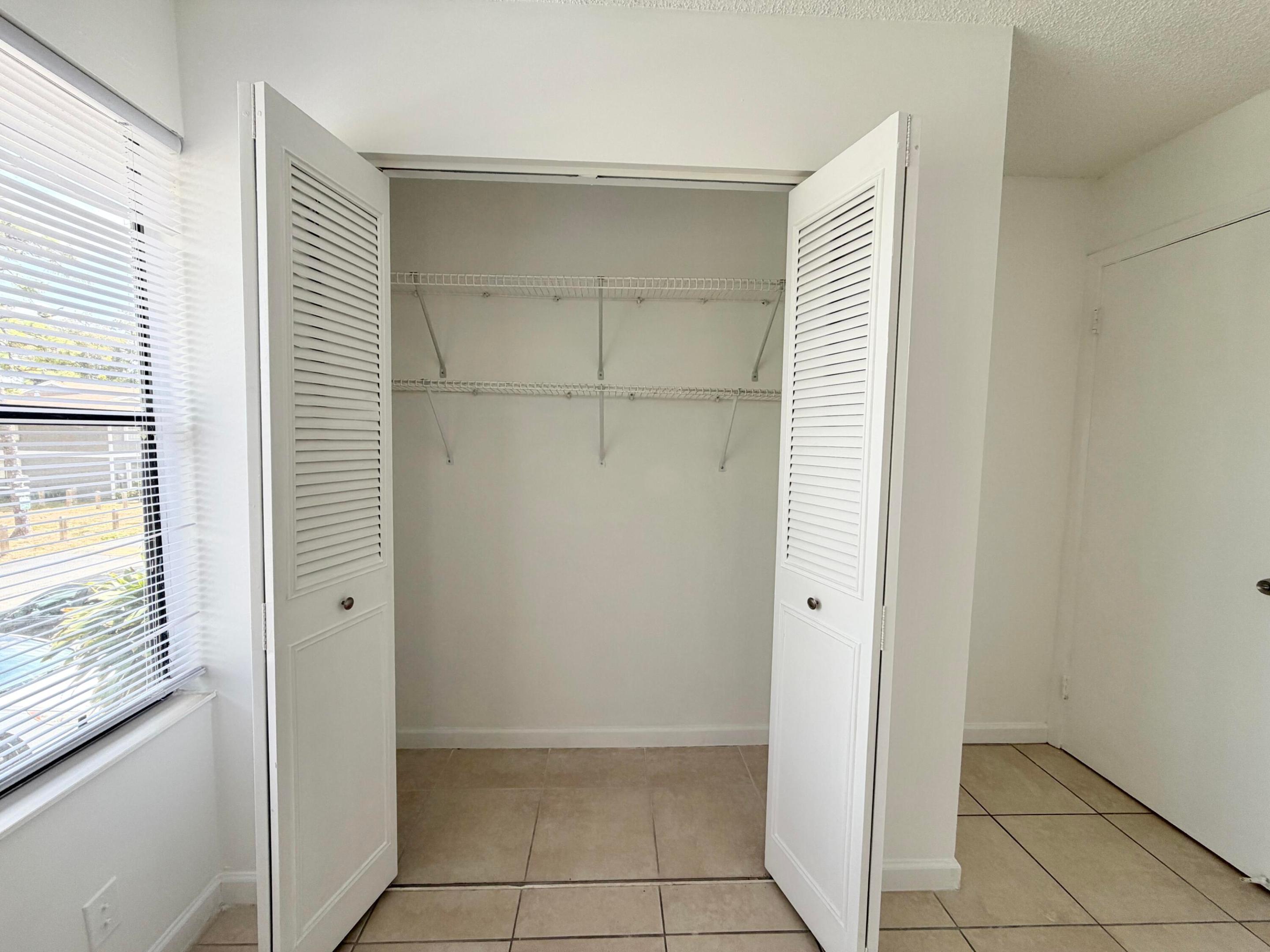 SOCIETY HILL CANNONGATE PL #5 - Residential Lease