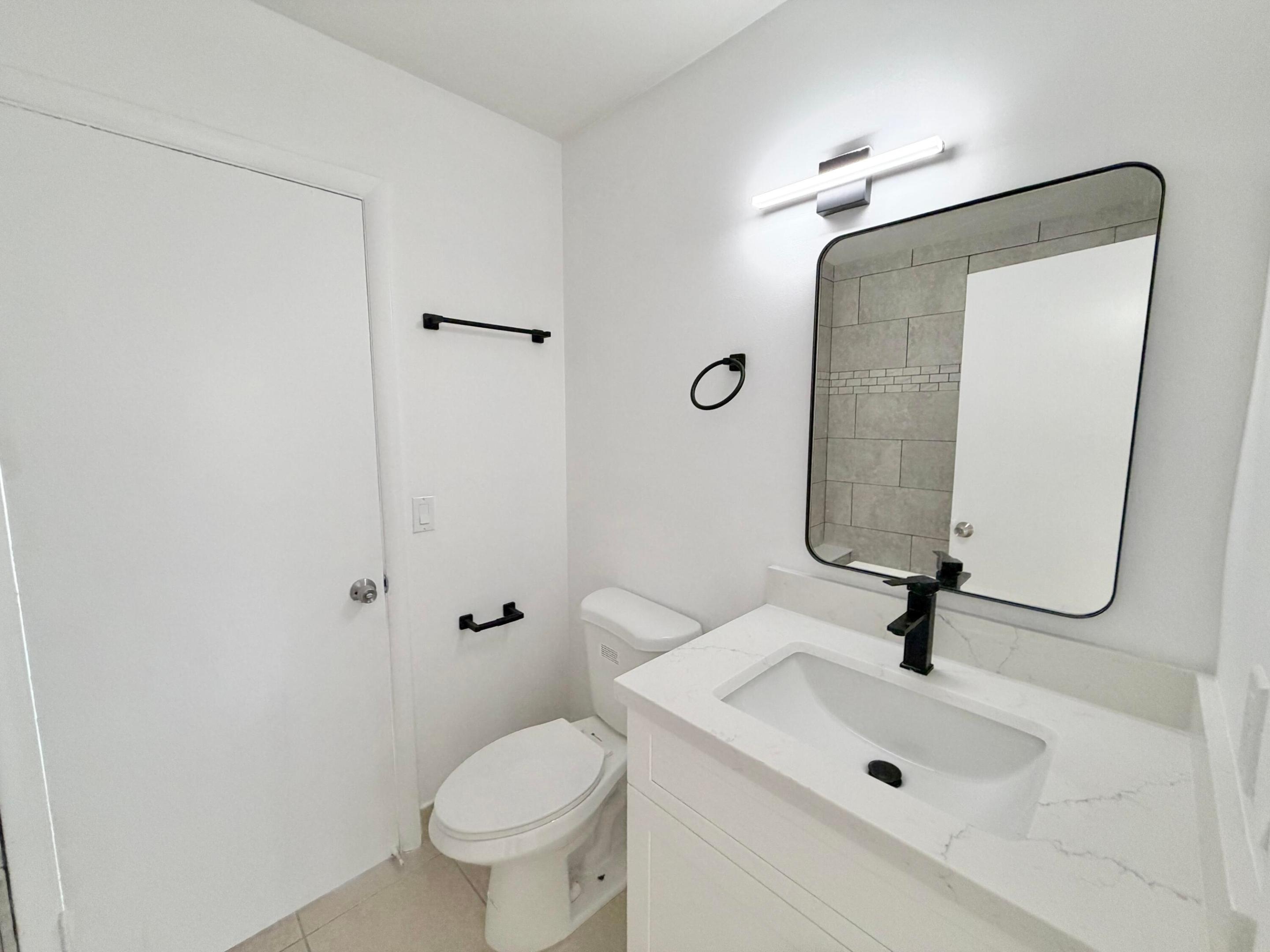 SOCIETY HILL CANNONGATE PL #5 - Residential Lease