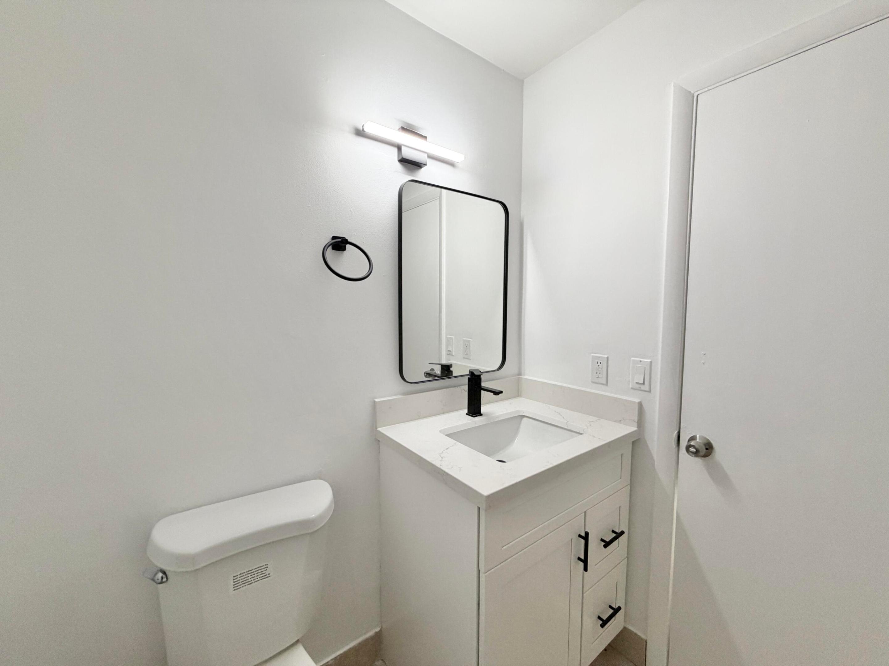 SOCIETY HILL CANNONGATE PL #5 - Residential Lease