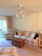 TEQUESTA GARDEN CONDO 5 - Residential