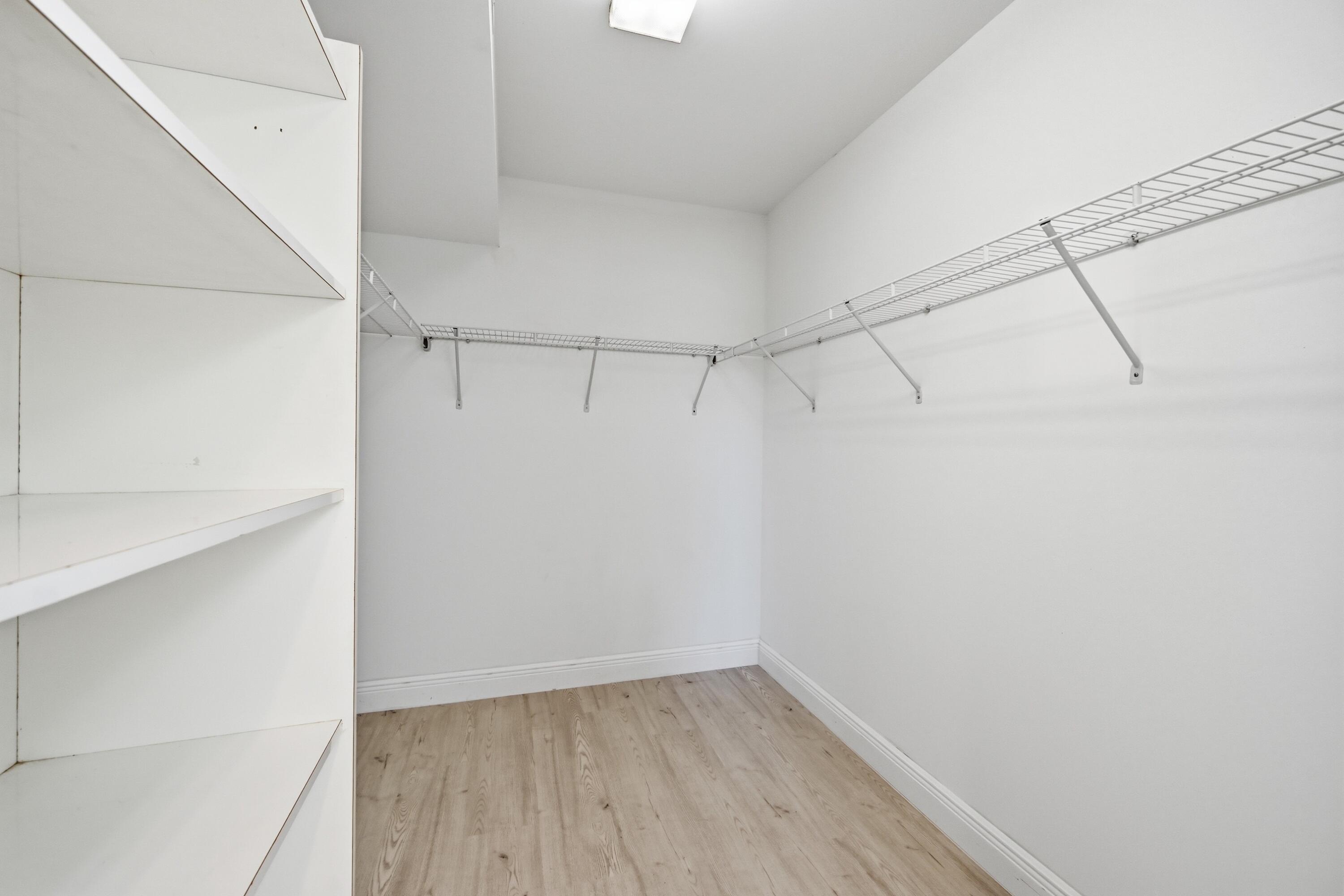 ABACO VILLAGE B CONDO - Residential