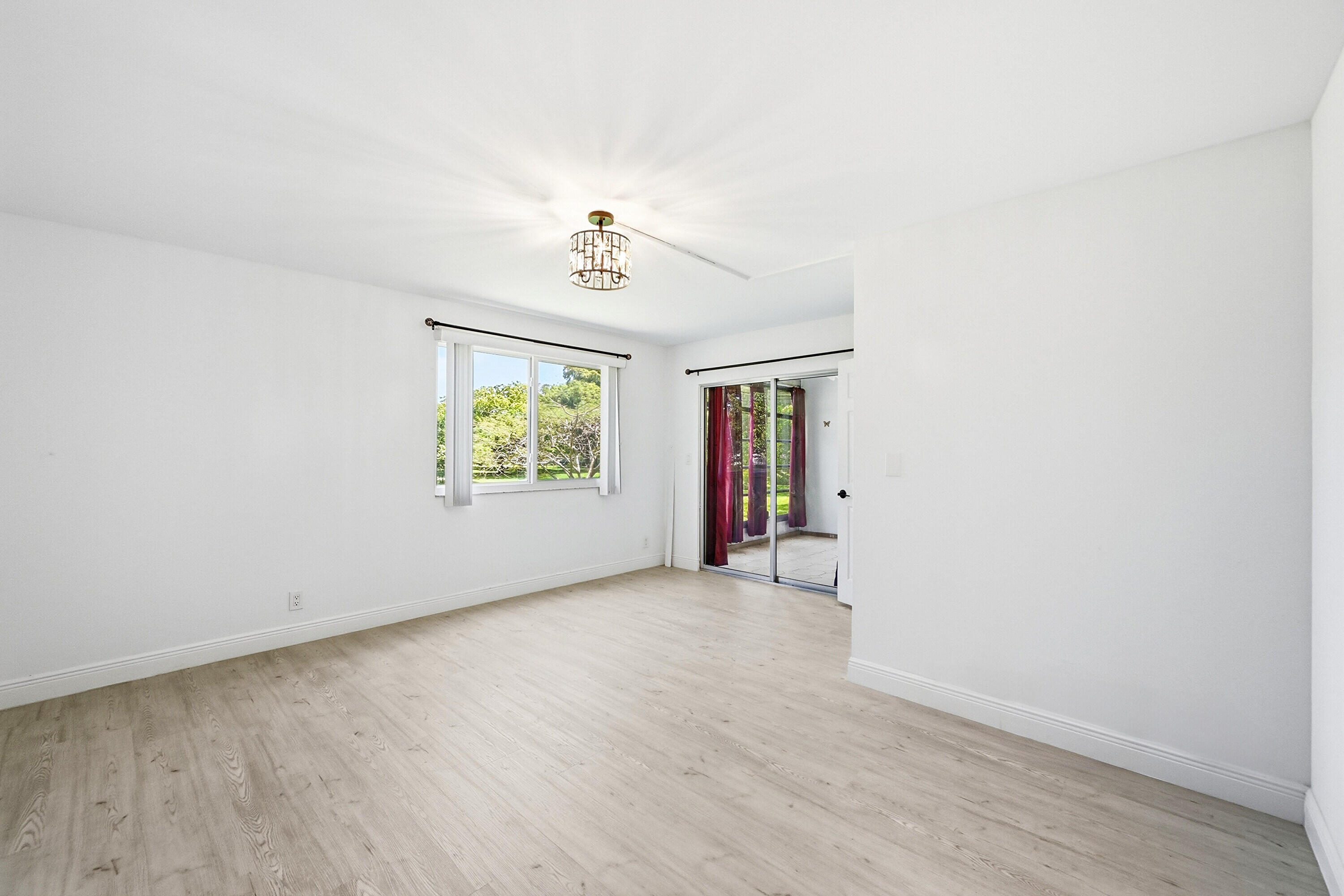 ABACO VILLAGE B CONDO - Residential