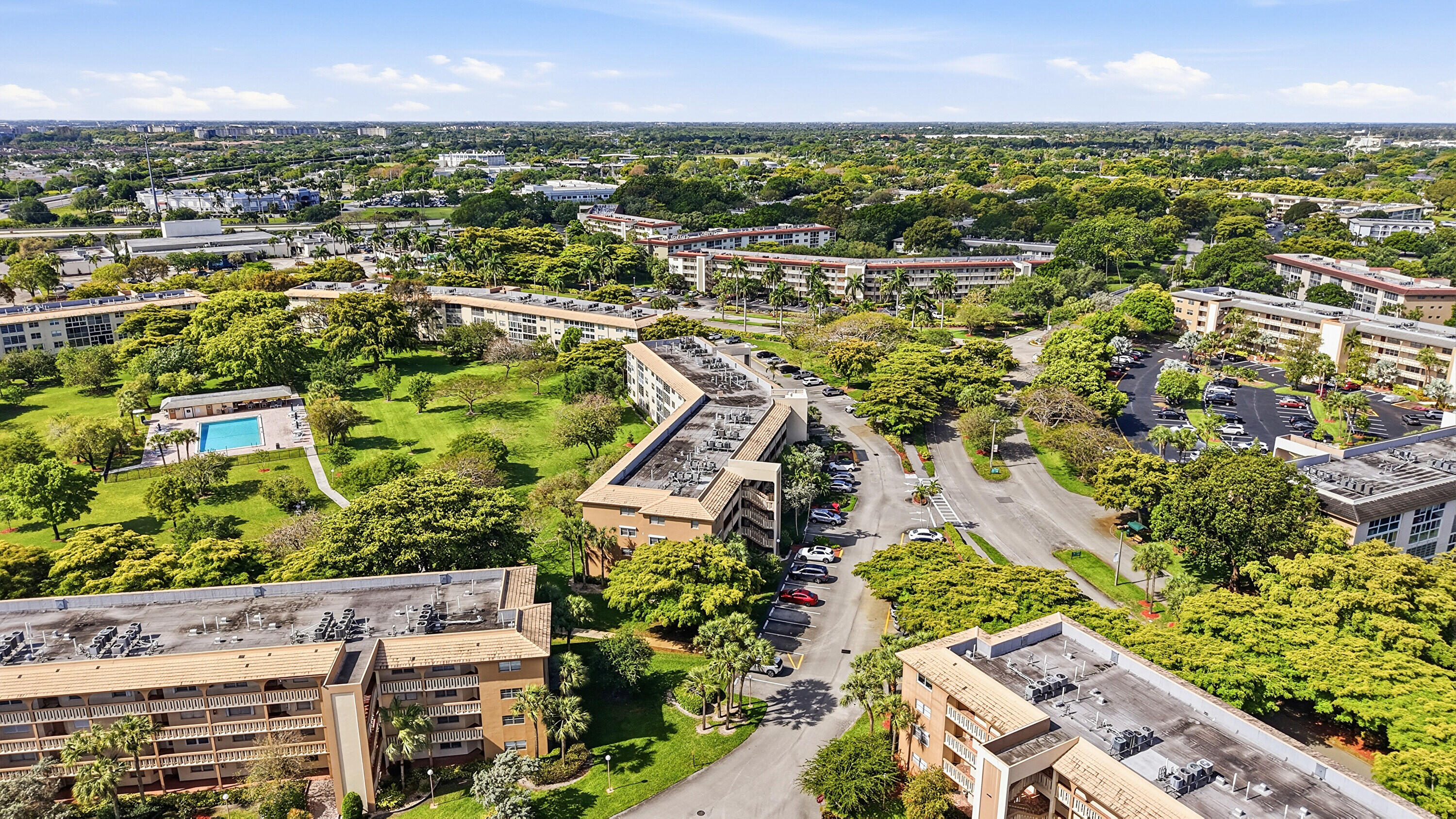 ABACO VILLAGE B CONDO - Residential