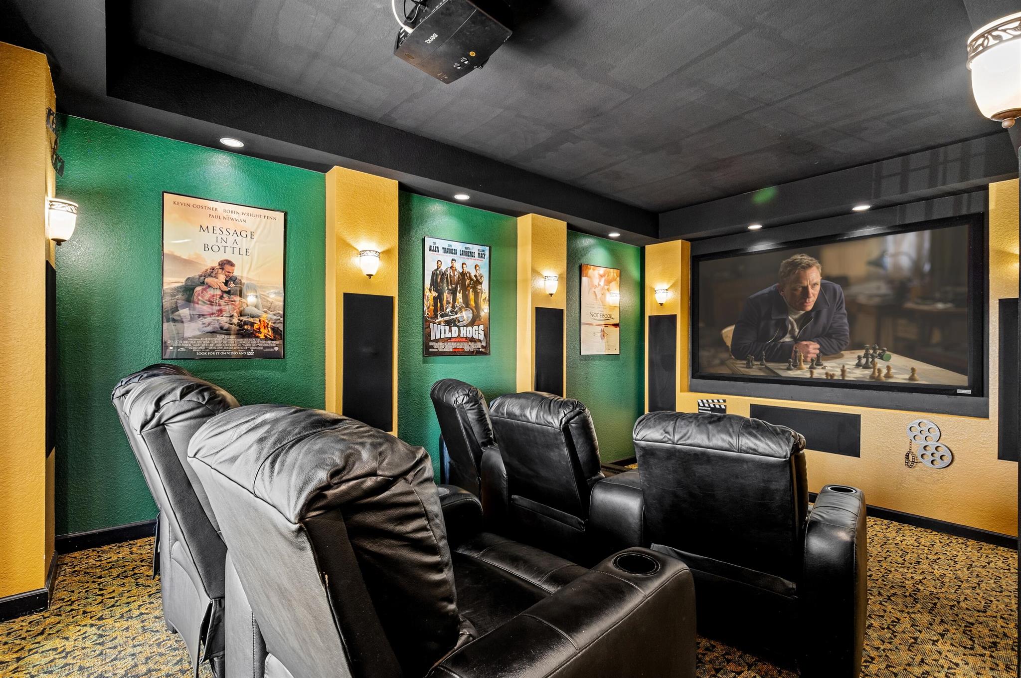 HARBOUR EAST - Residential