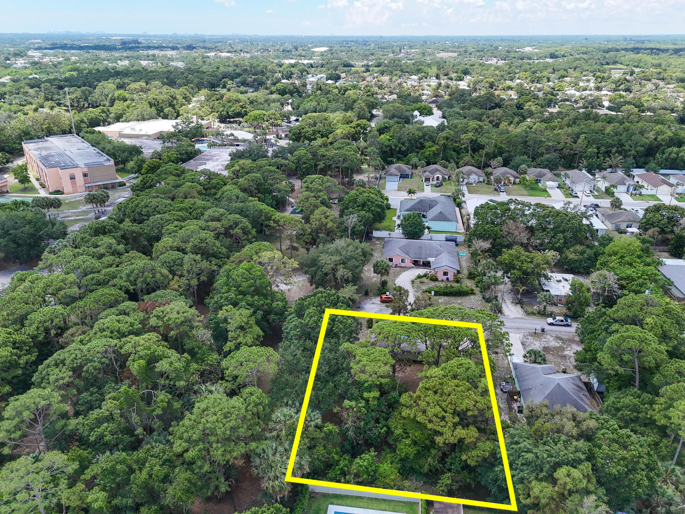 PALM GARDENS 1ST ADD - Residential