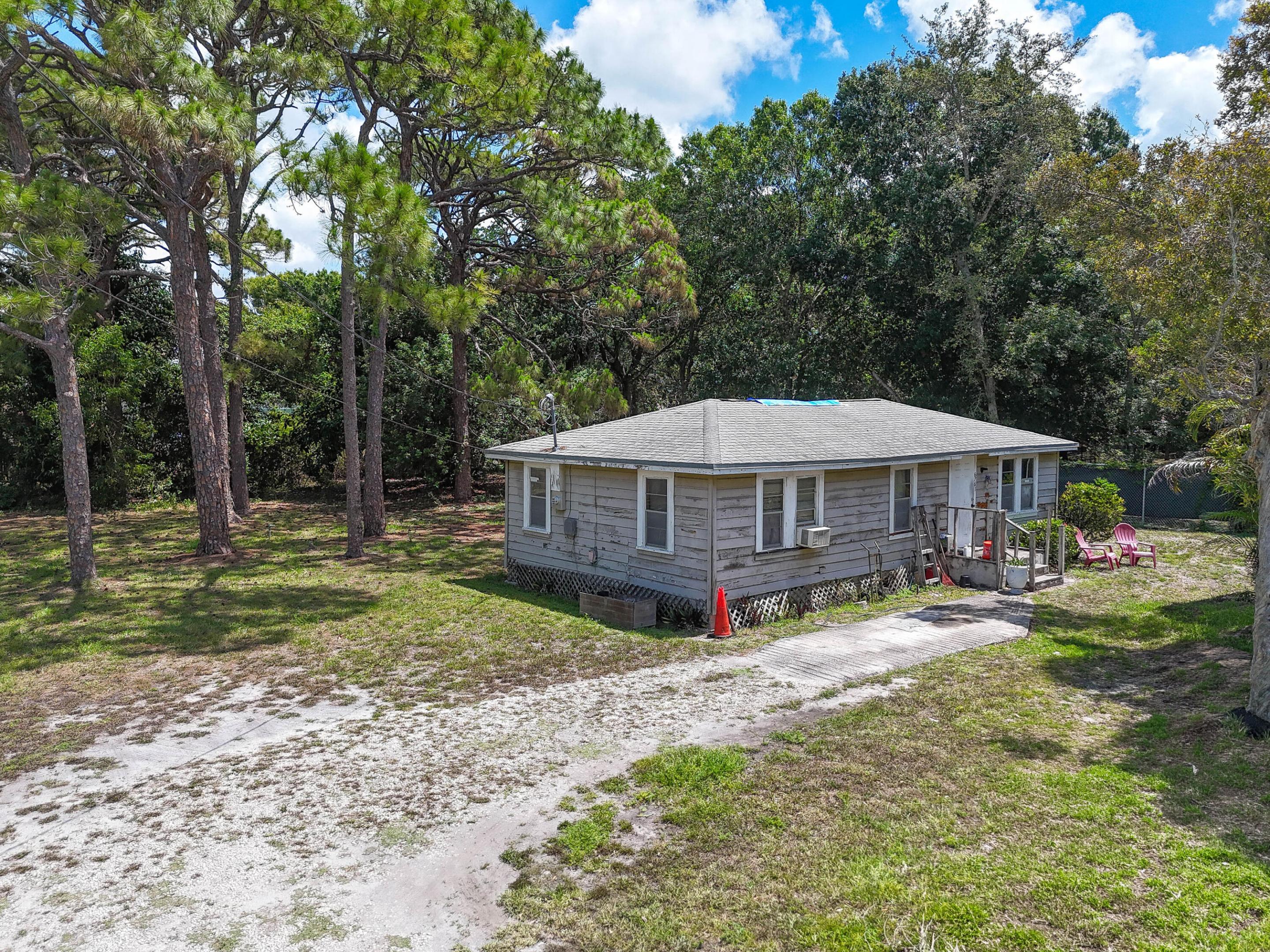 PALM GARDENS 1ST ADD - Residential