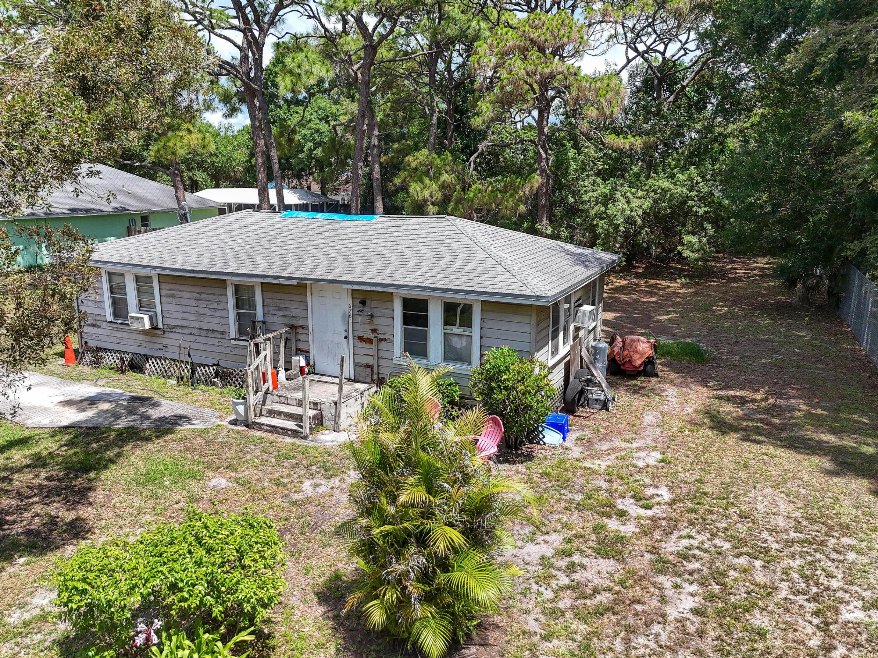 PALM GARDENS 1ST ADD - Residential