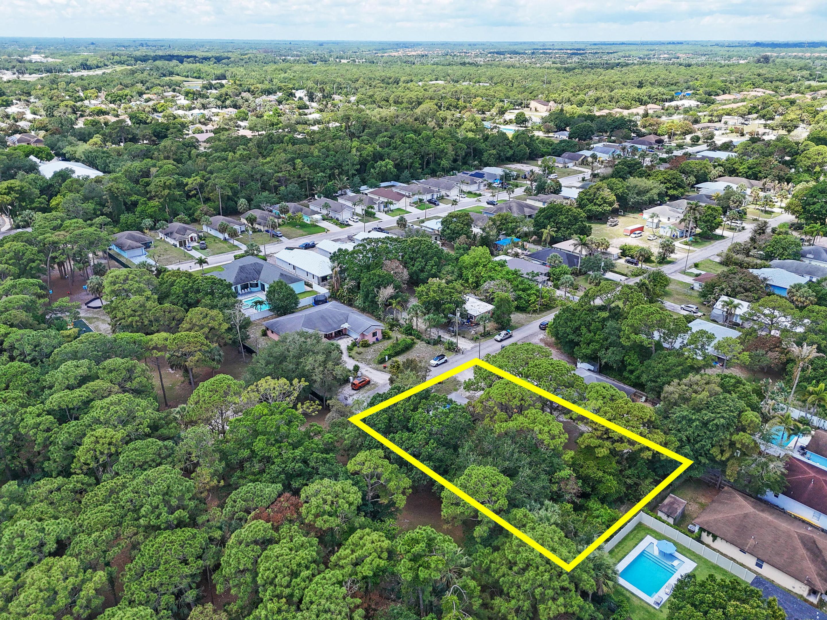 PALM GARDENS 1ST ADD - Residential