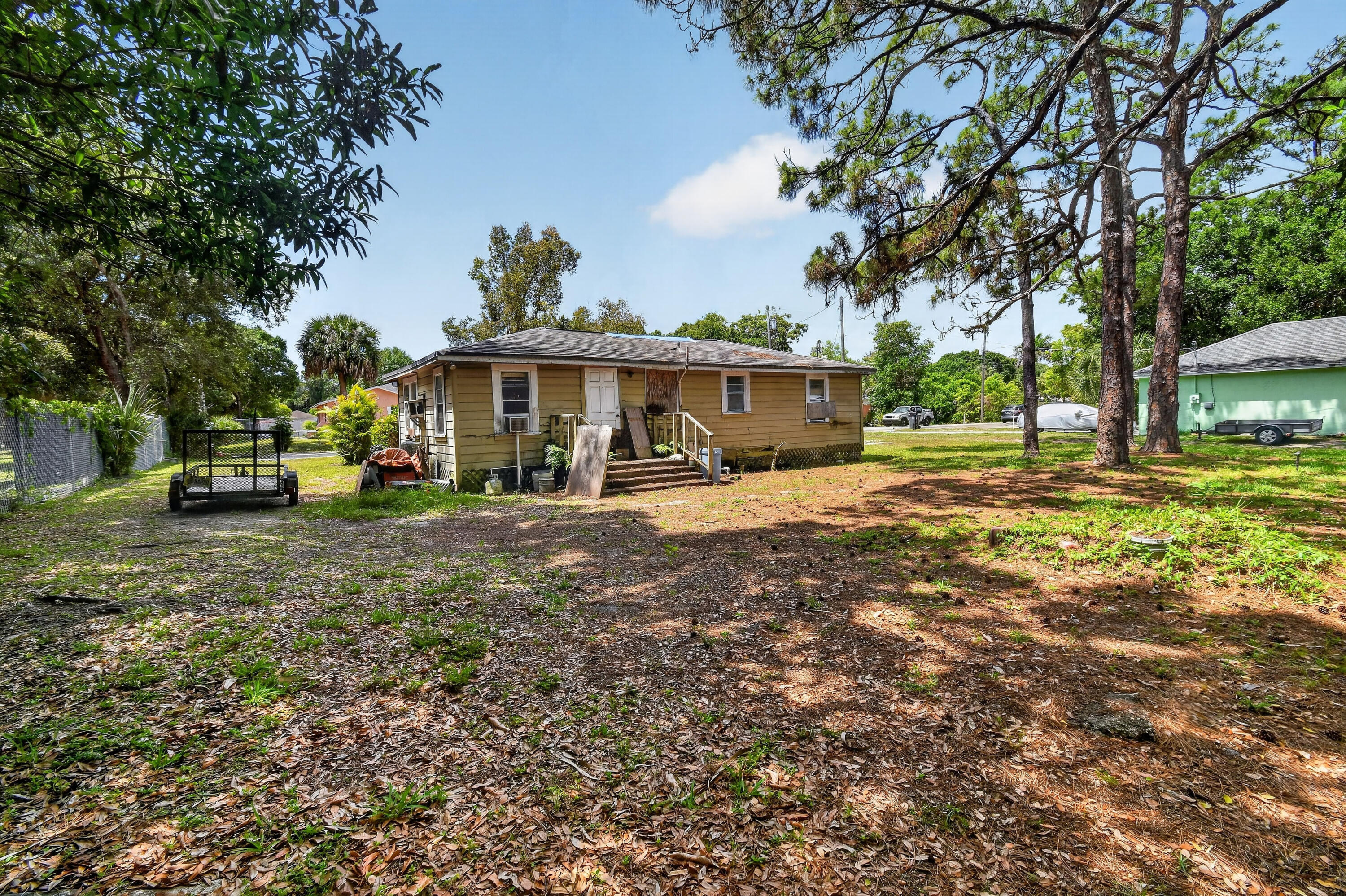 PALM GARDENS 1ST ADD - Residential
