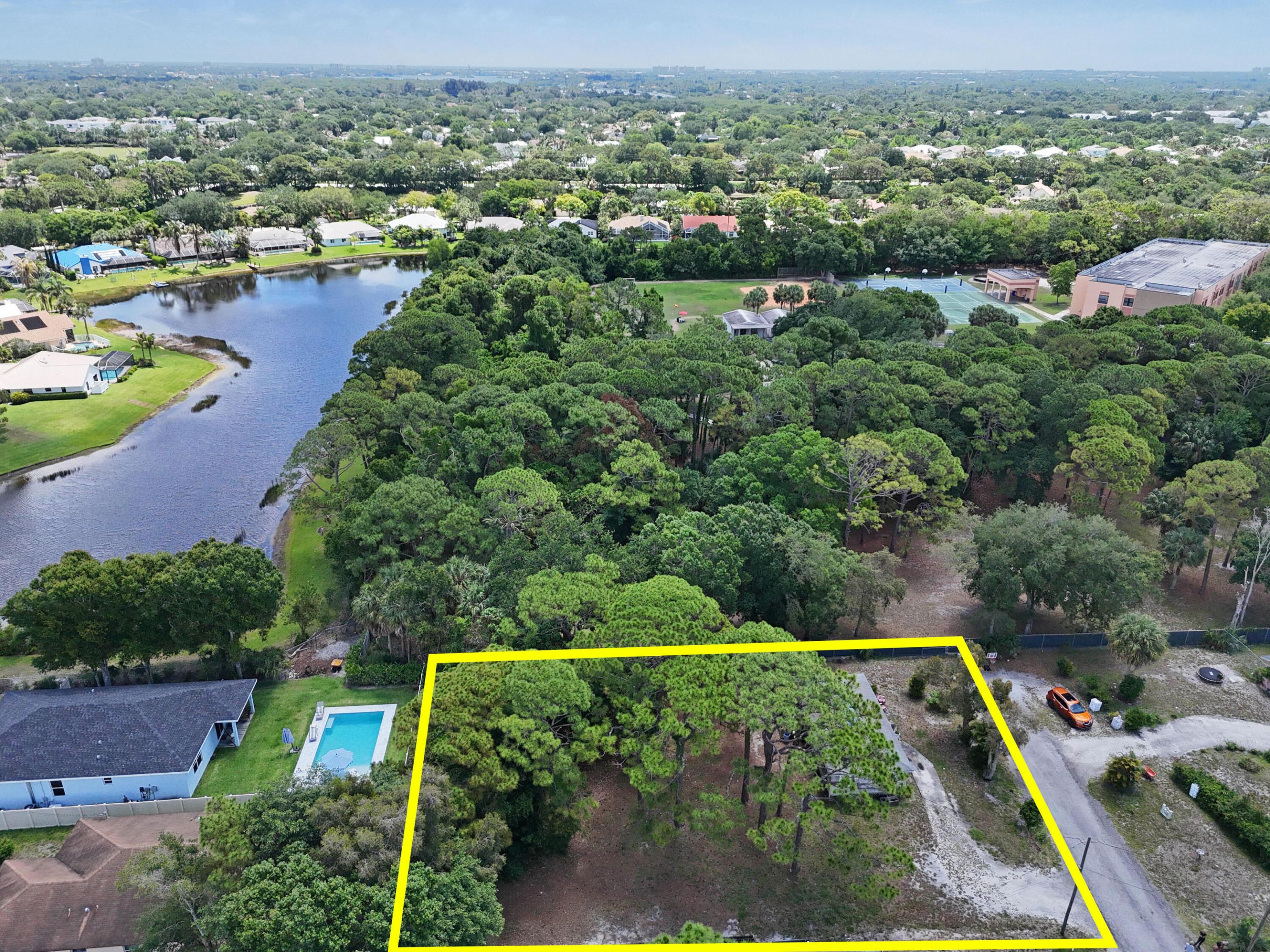 PALM GARDENS 1ST ADD - Residential