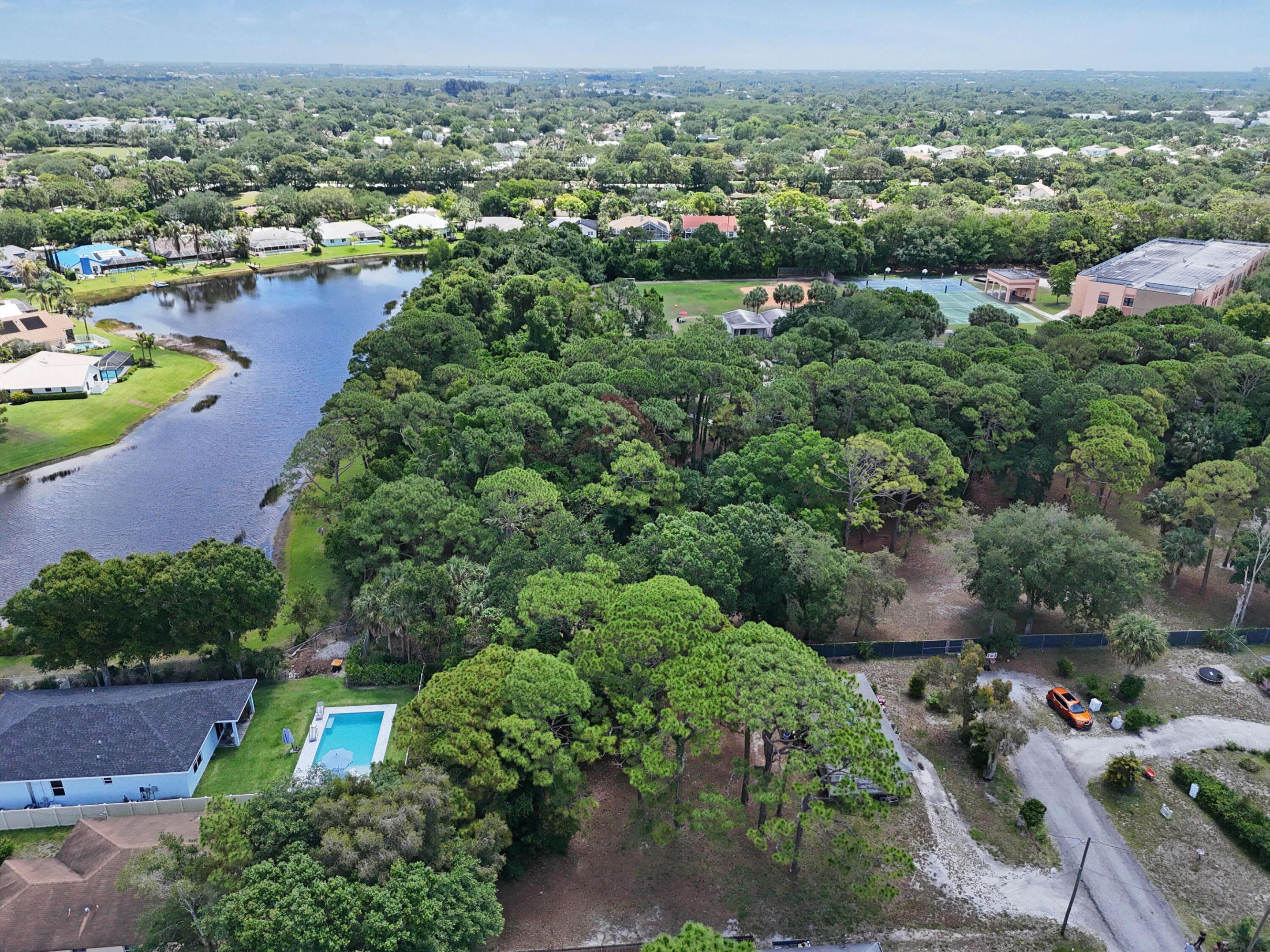 PALM GARDENS 1ST ADD - Residential