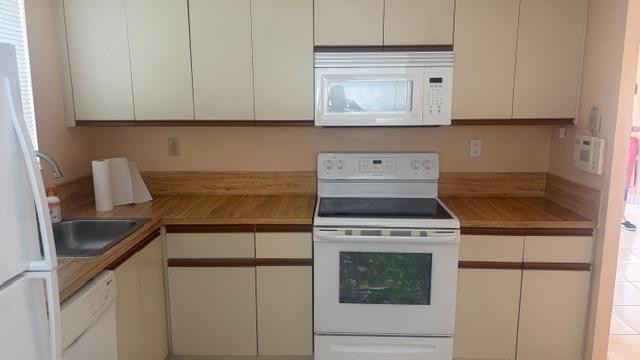 The Club Quarters At Rain Tree - Residential Lease