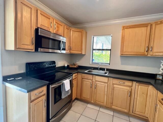 LAKE RIDGE - Residential Lease