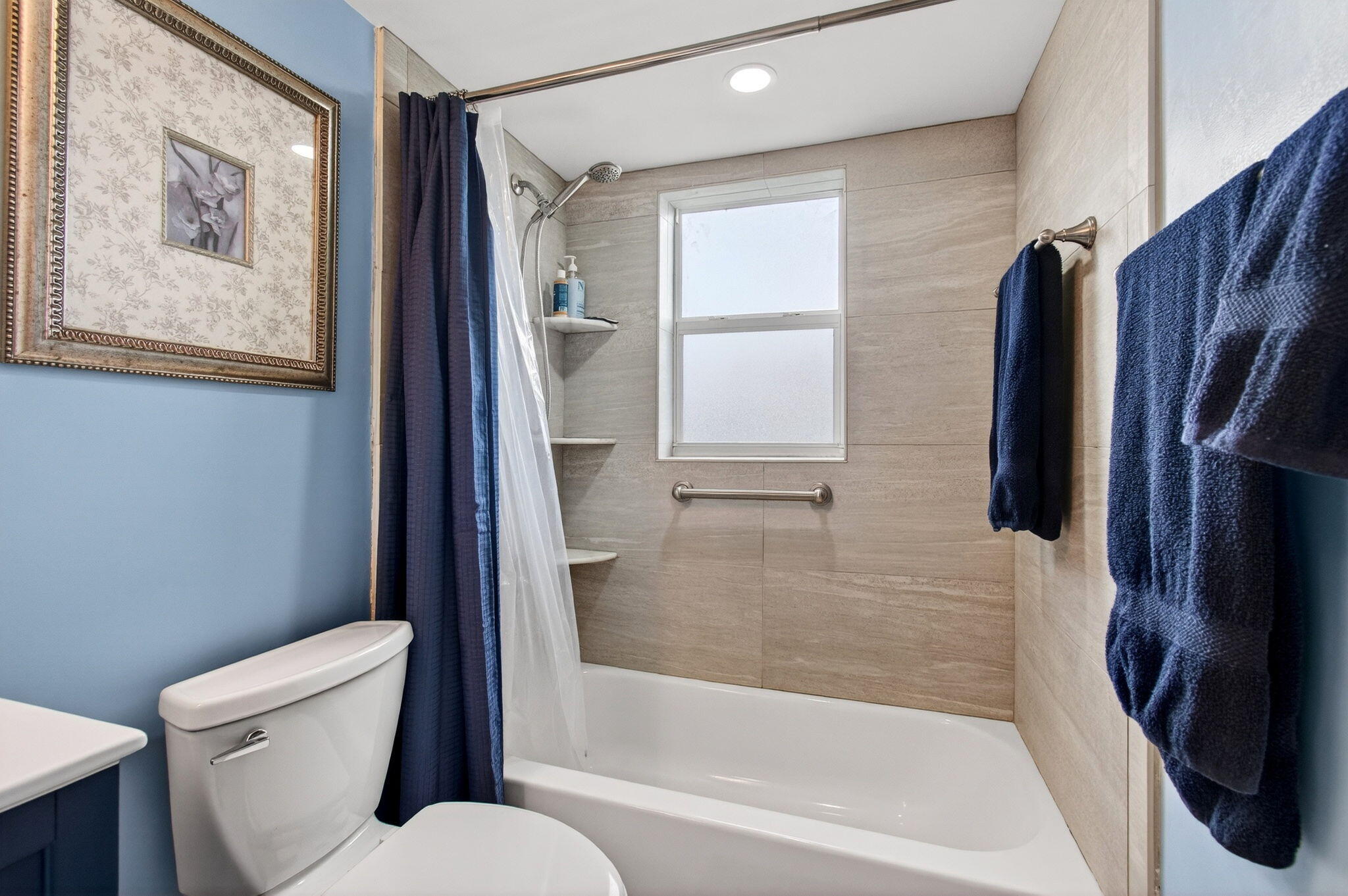 VILLAGES OF ORIOLE ABBEY CONDO - Residential