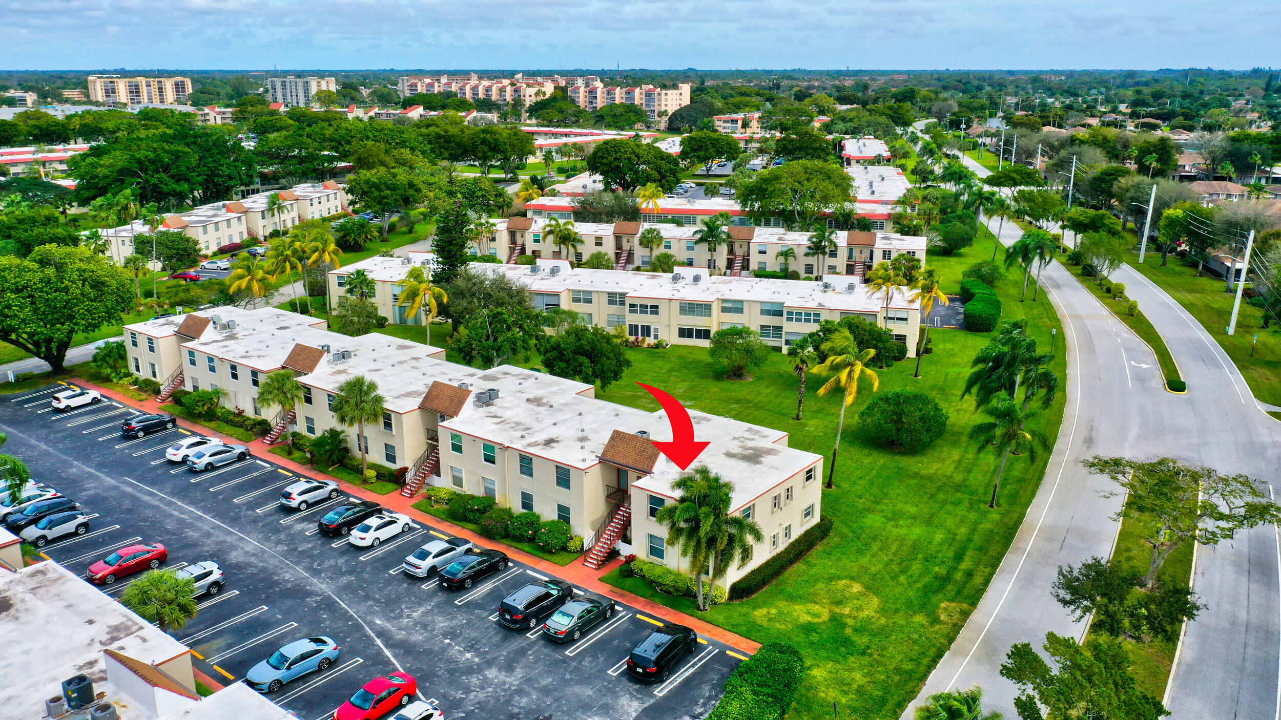 VILLAGES OF ORIOLE ABBEY CONDO - Residential