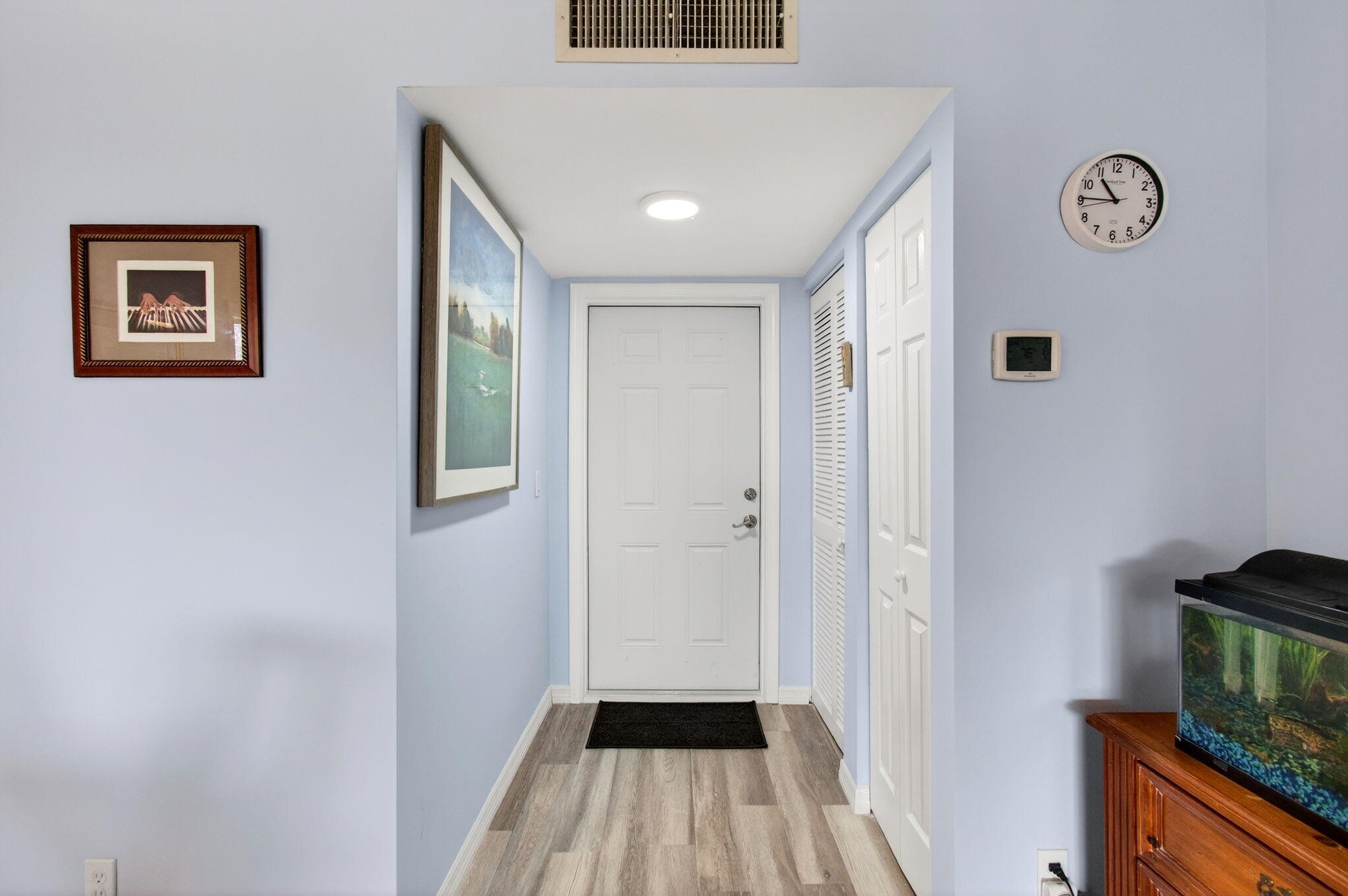 VILLAGES OF ORIOLE ABBEY CONDO - Residential