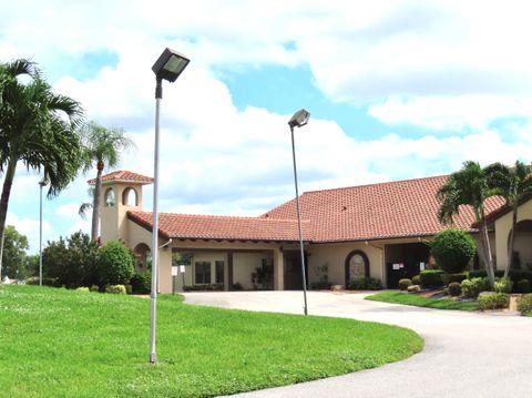 Tiny photo for 5558 Parkwalk Circle E, Boynton Beach, FL 33472 (MLS # B26021123)