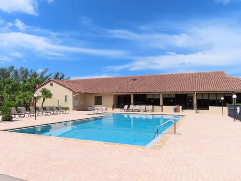 Tiny photo for 5558 Parkwalk Circle E, Boynton Beach, FL 33472 (MLS # B26021123)
