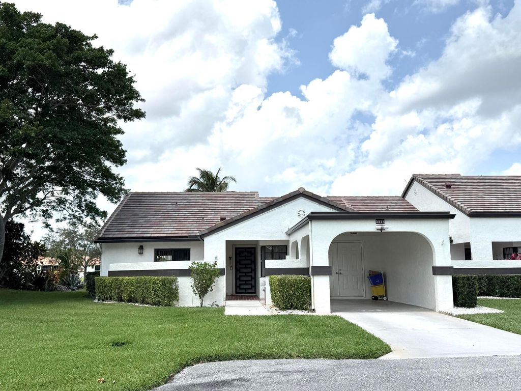 Photo of 5558 Parkwalk Circle E, Boynton Beach, FL 33472 (MLS # B26021123)