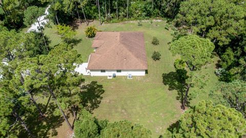 A home in Loxahatchee