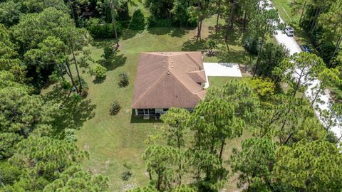 A home in Loxahatchee