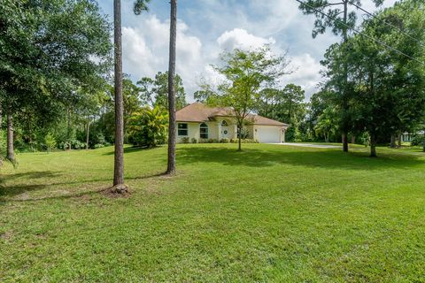 A home in Loxahatchee