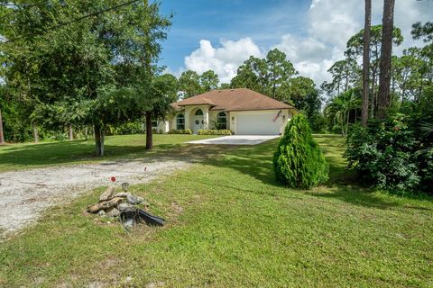 A home in Loxahatchee