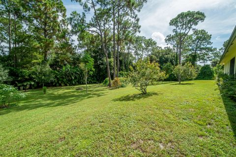 A home in Loxahatchee