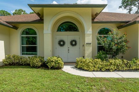 A home in Loxahatchee