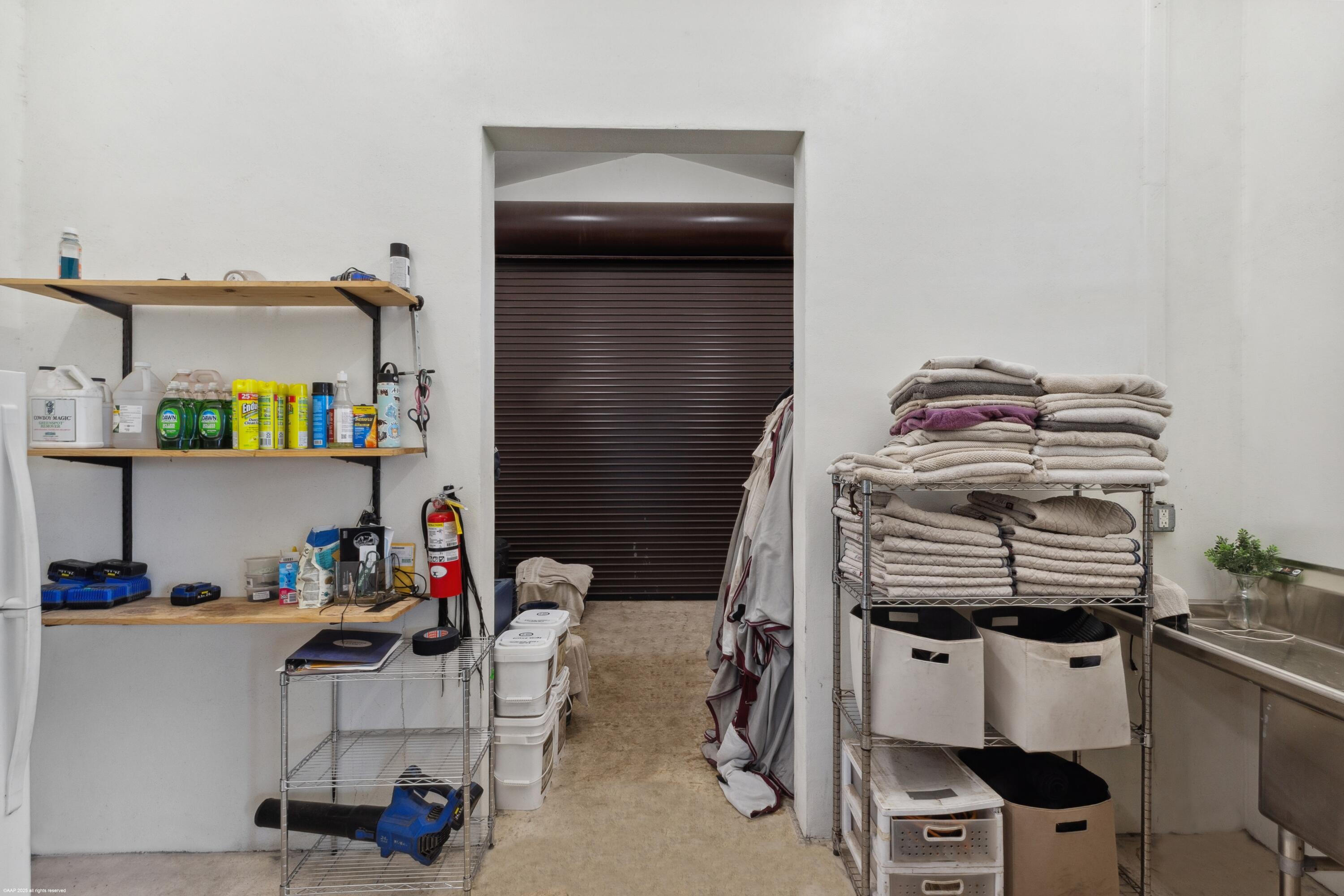 SADDLE TRAIL PARK OF WELLINGTON - Residential