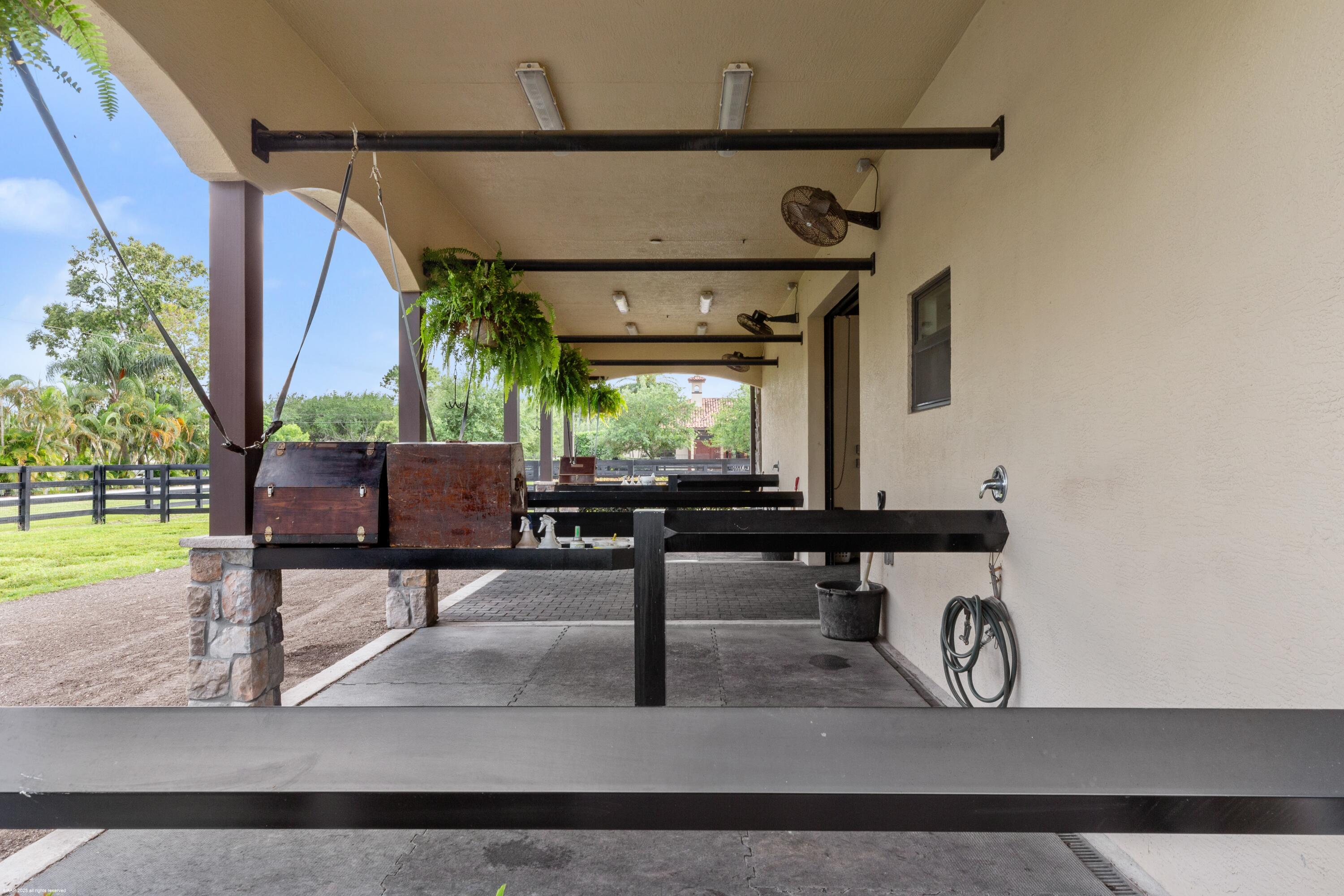 SADDLE TRAIL PARK OF WELLINGTON - Residential