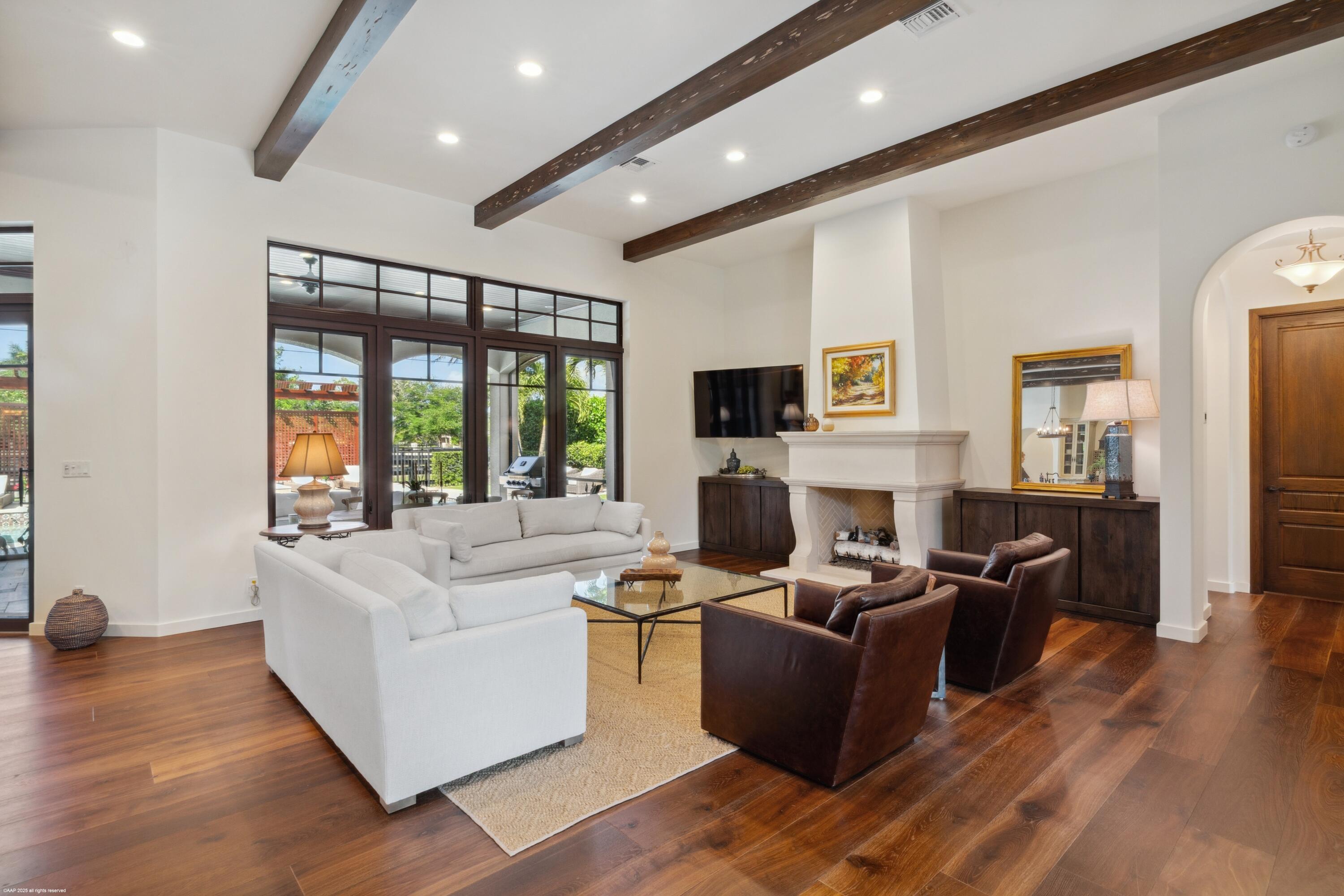 SADDLE TRAIL PARK OF WELLINGTON - Residential