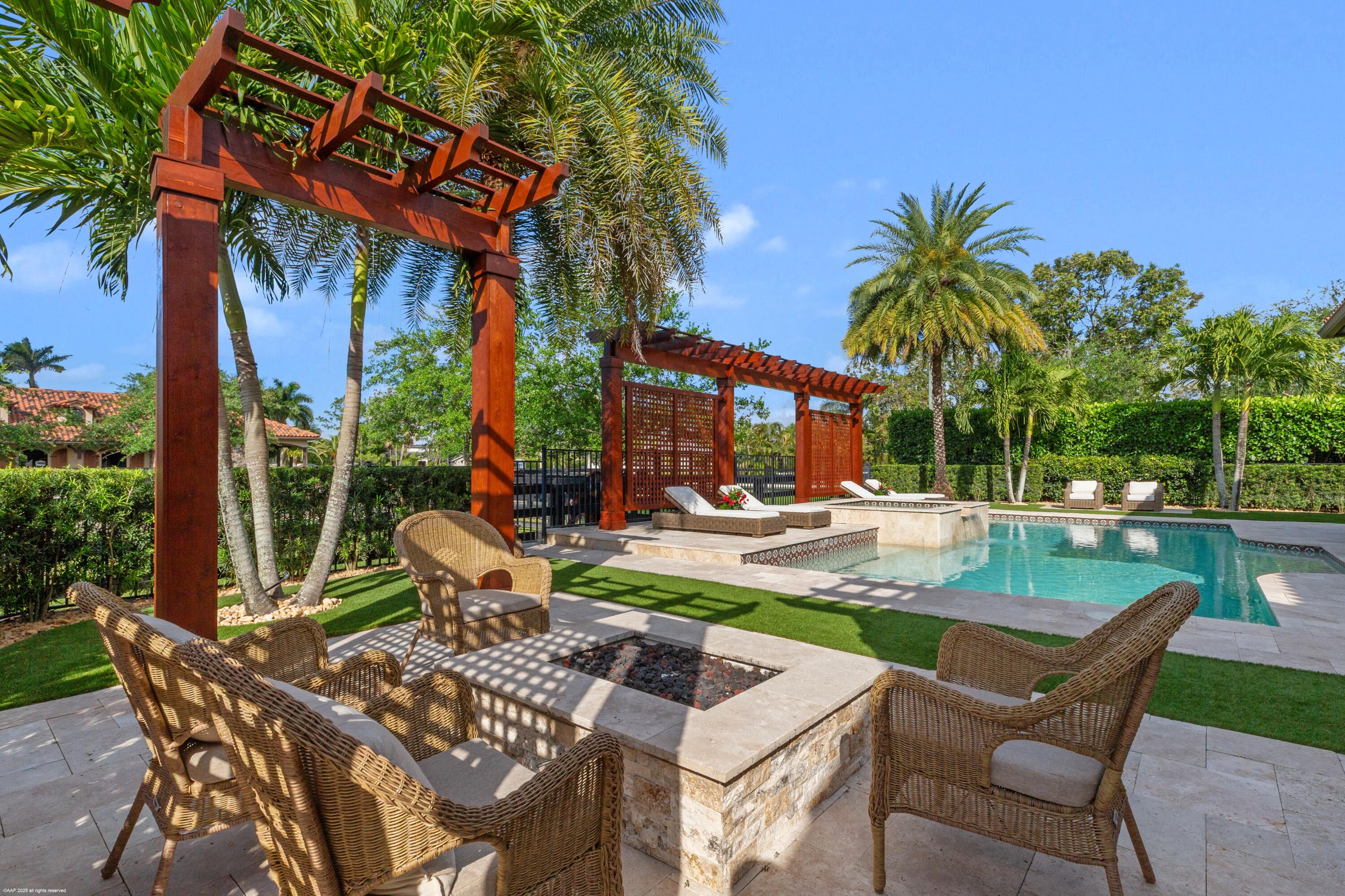 SADDLE TRAIL PARK OF WELLINGTON - Residential