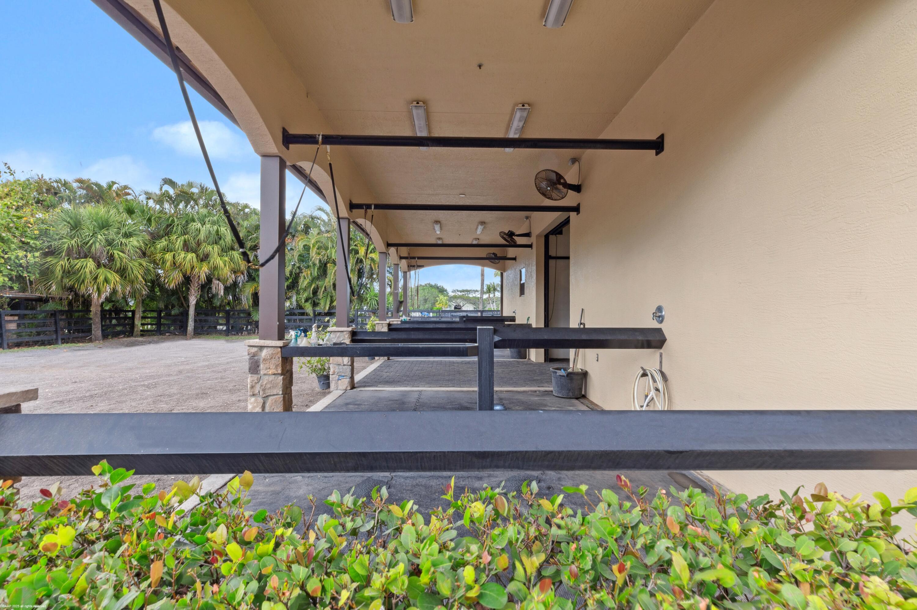 SADDLE TRAIL PARK OF WELLINGTON - Residential