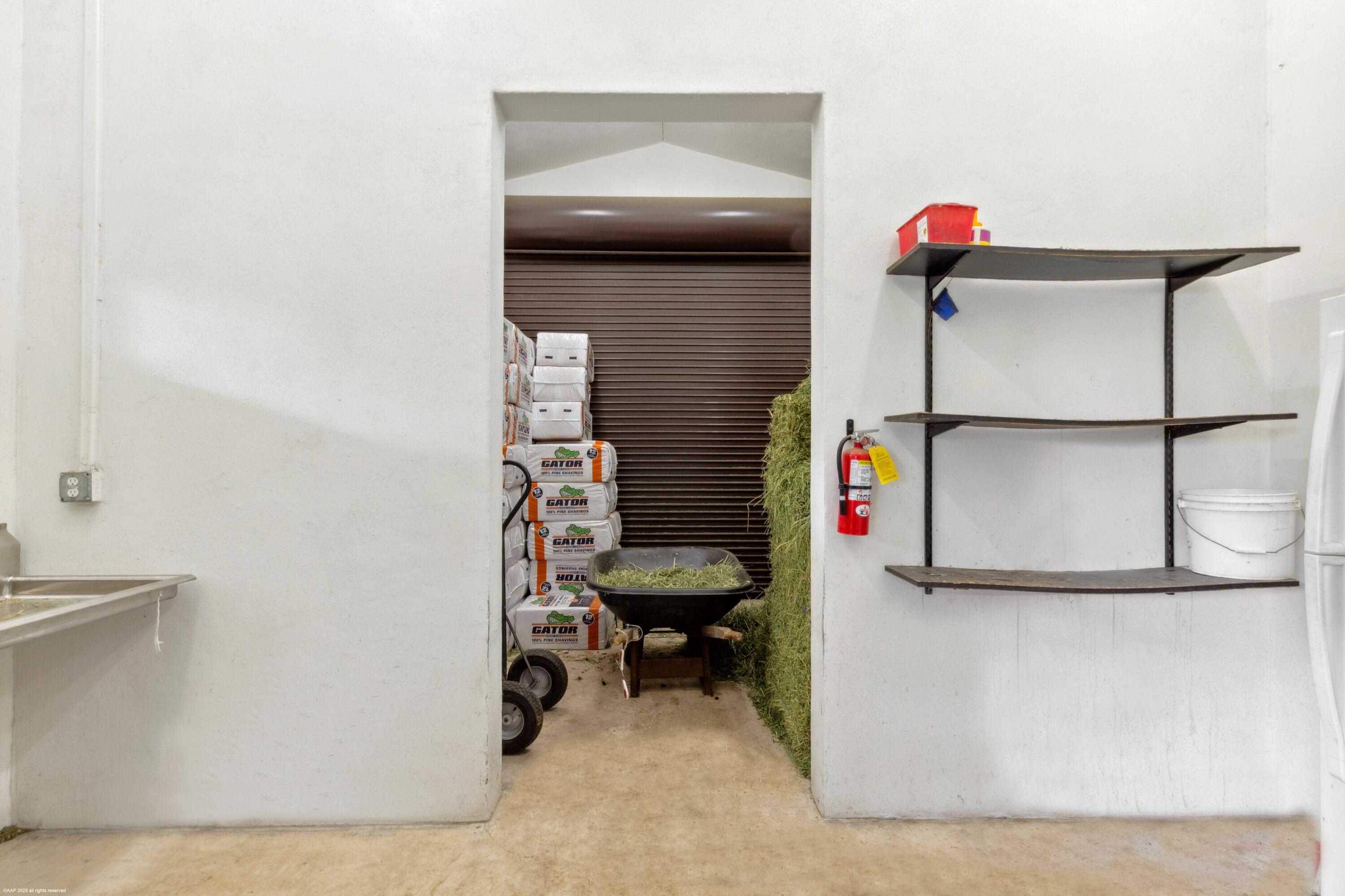 SADDLE TRAIL PARK OF WELLINGTON - Residential