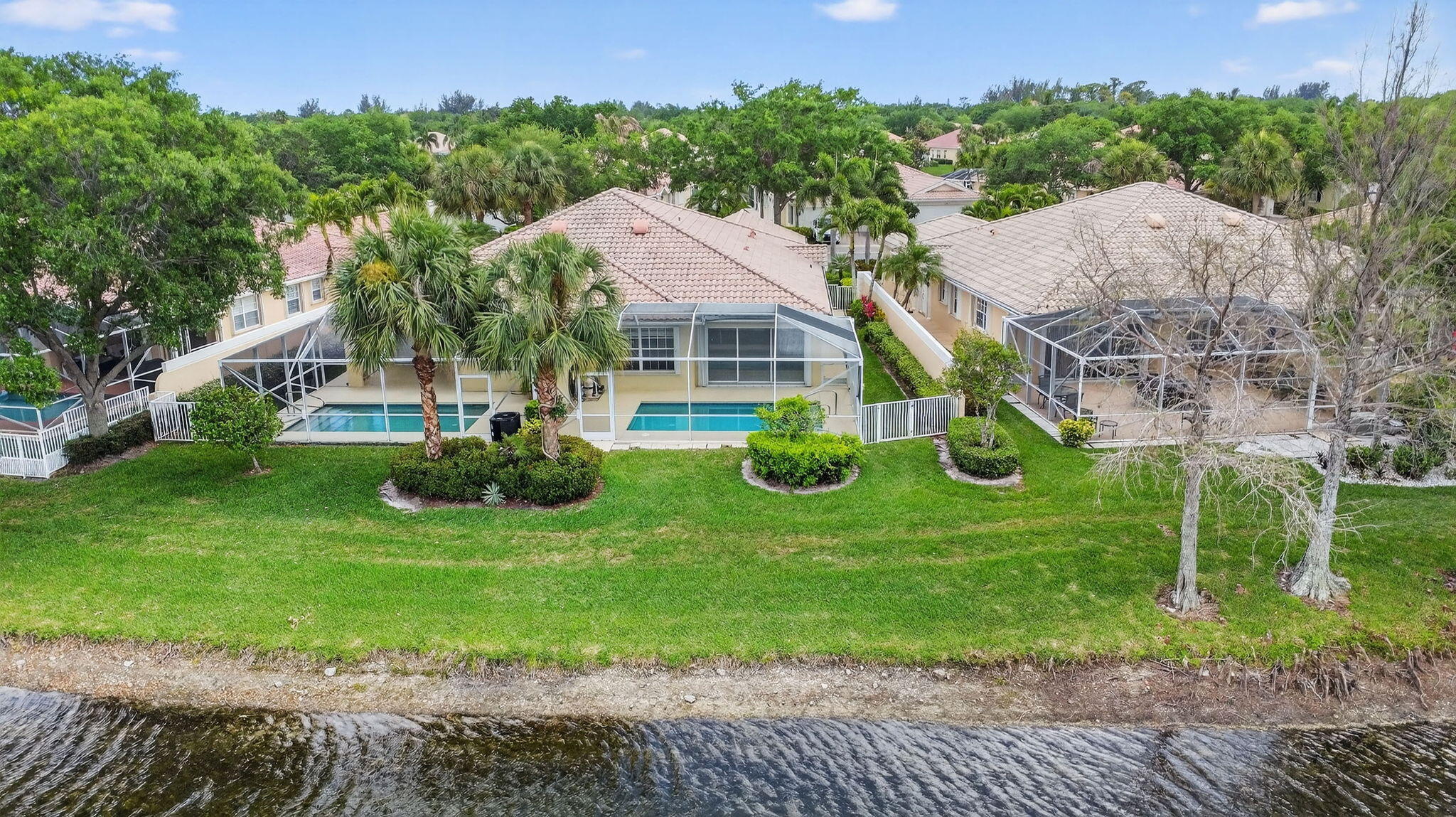 VILLAGEWALK OF WELLINGTON 4 - Residential