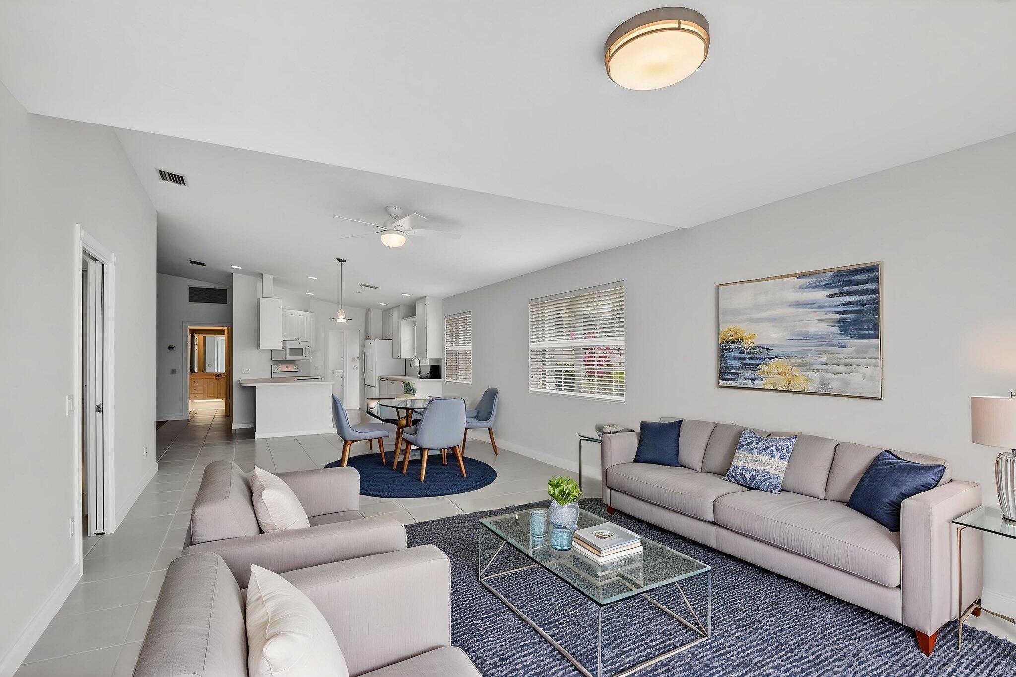 VILLAGEWALK OF WELLINGTON 4 - Residential