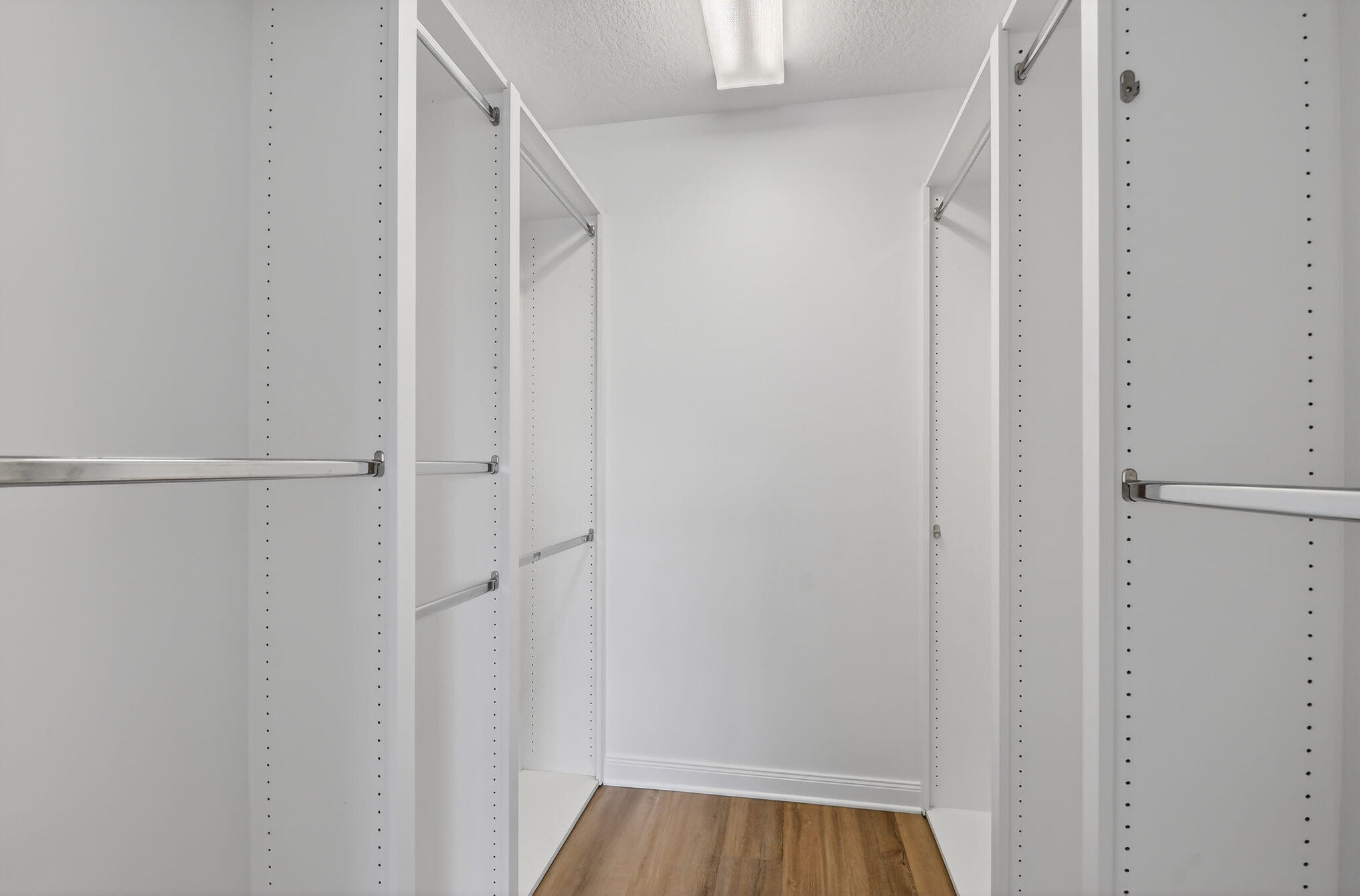 VILLAGEWALK OF WELLINGTON 4 - Residential