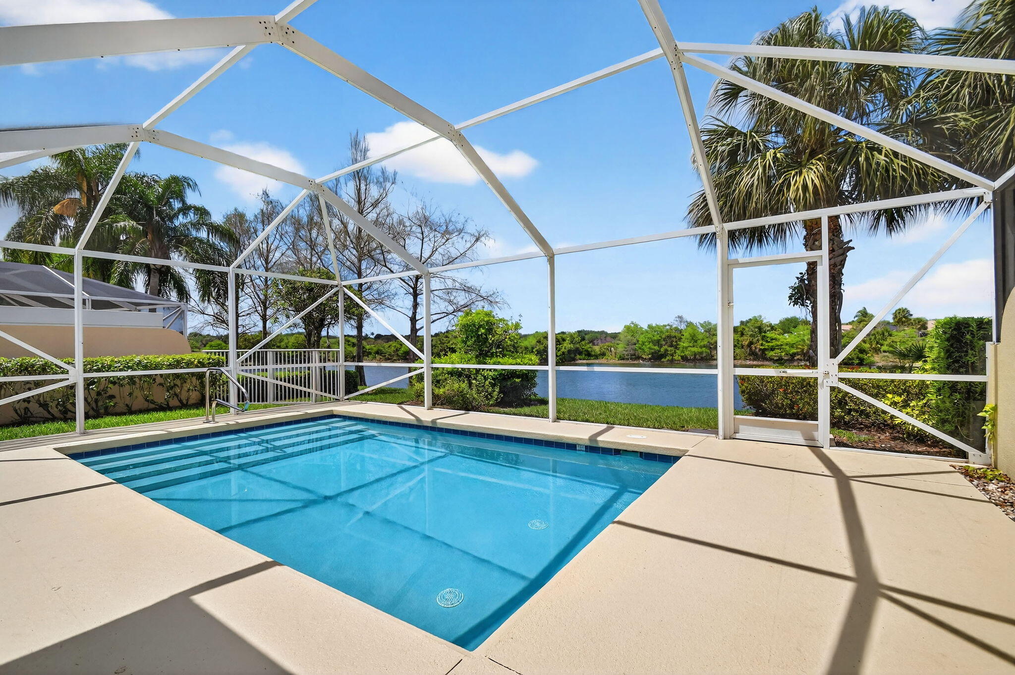 VILLAGEWALK OF WELLINGTON 4 - Residential