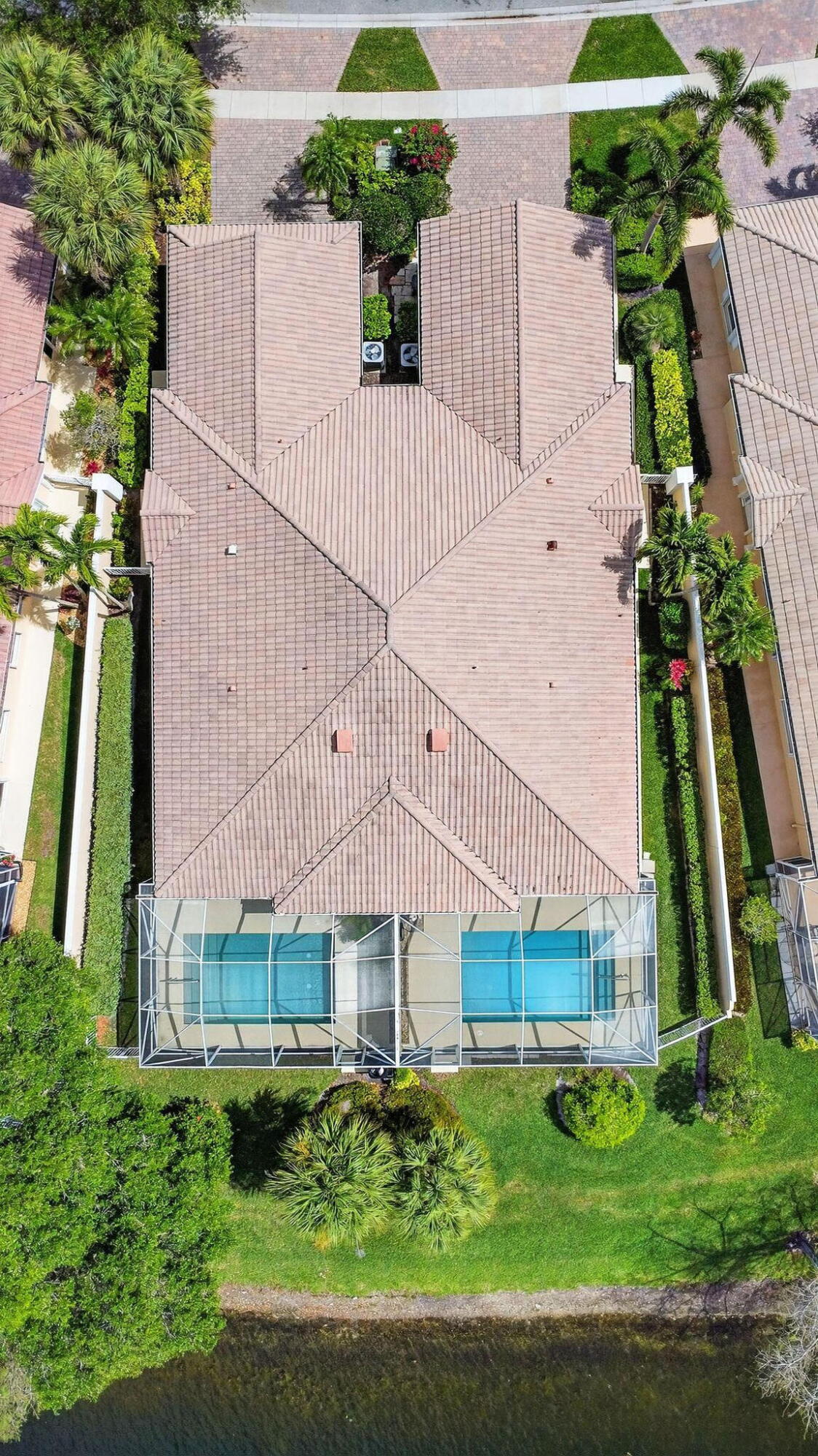 VILLAGEWALK OF WELLINGTON 4 - Residential