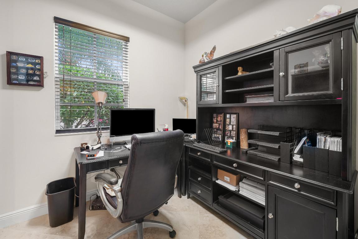 VILLAGES OF WINDSOR 2 - Residential