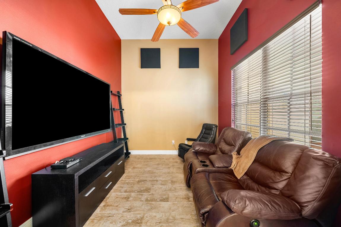 VILLAGES OF WINDSOR 2 - Residential