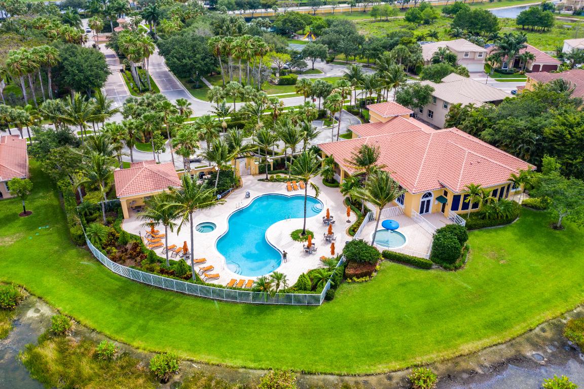 VILLAGES OF WINDSOR 2 - Residential